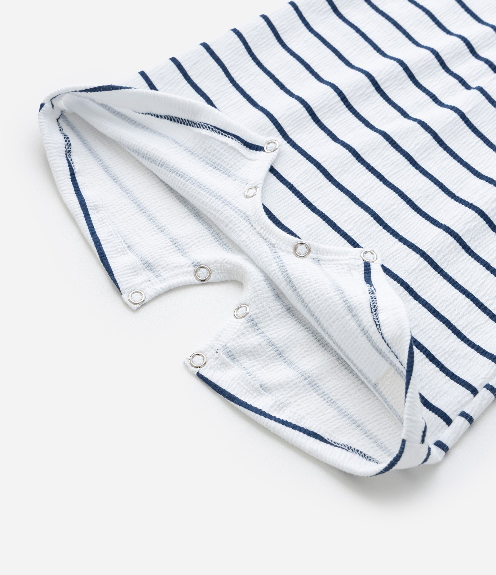 Macaquinho Infantil com Estampa de Listras - Tam 0 a 18 Meses Branco/Azul 4