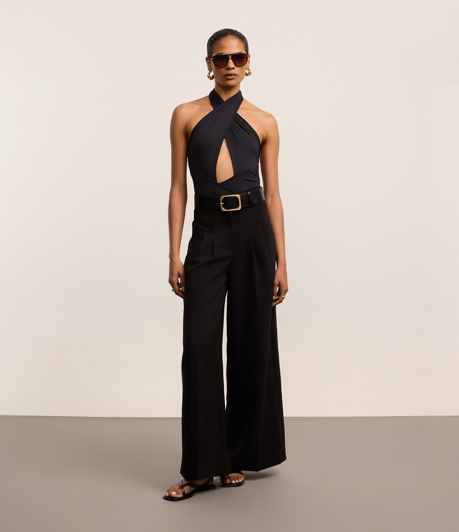 Body em Microfibra com Decote Profundo e Amarração Preto 2