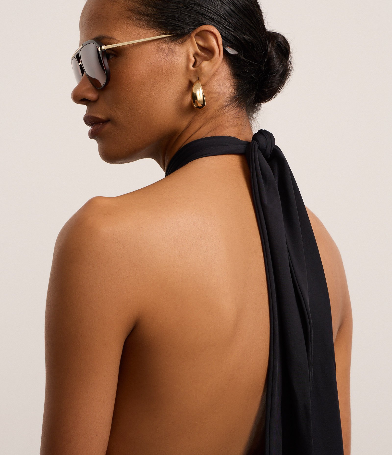 Body em Microfibra com Decote Profundo e Amarração Preto 5