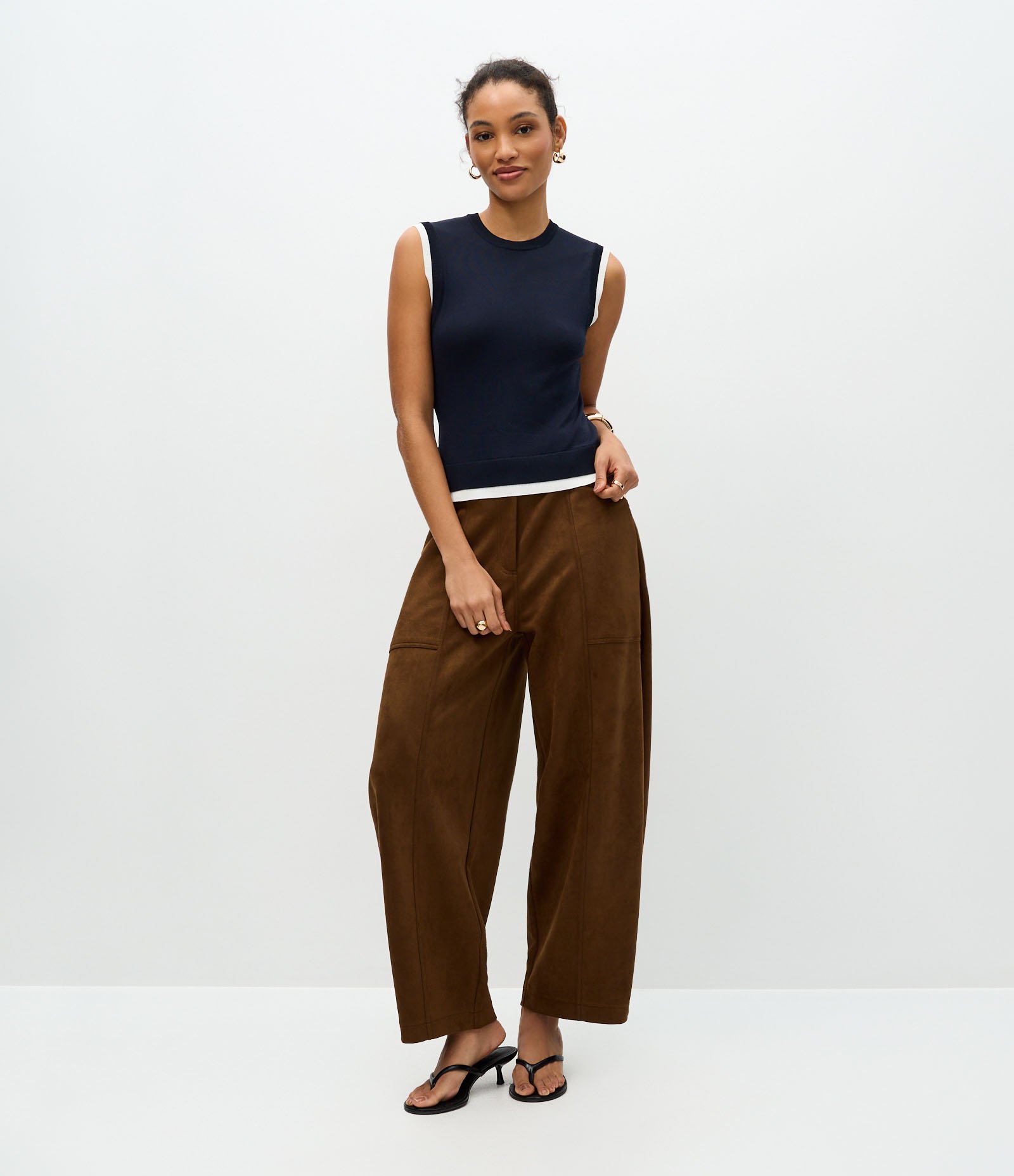 Blusa Colete em Tricô com Viés Contrastantes Azul Escuro 2