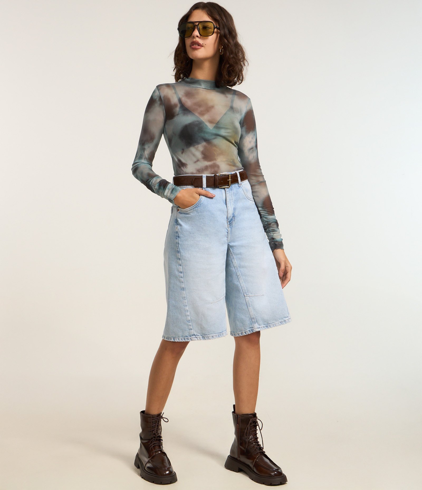 Blusa em Tule com Estampa Abstrata e Franzidos na Manga Verde 3