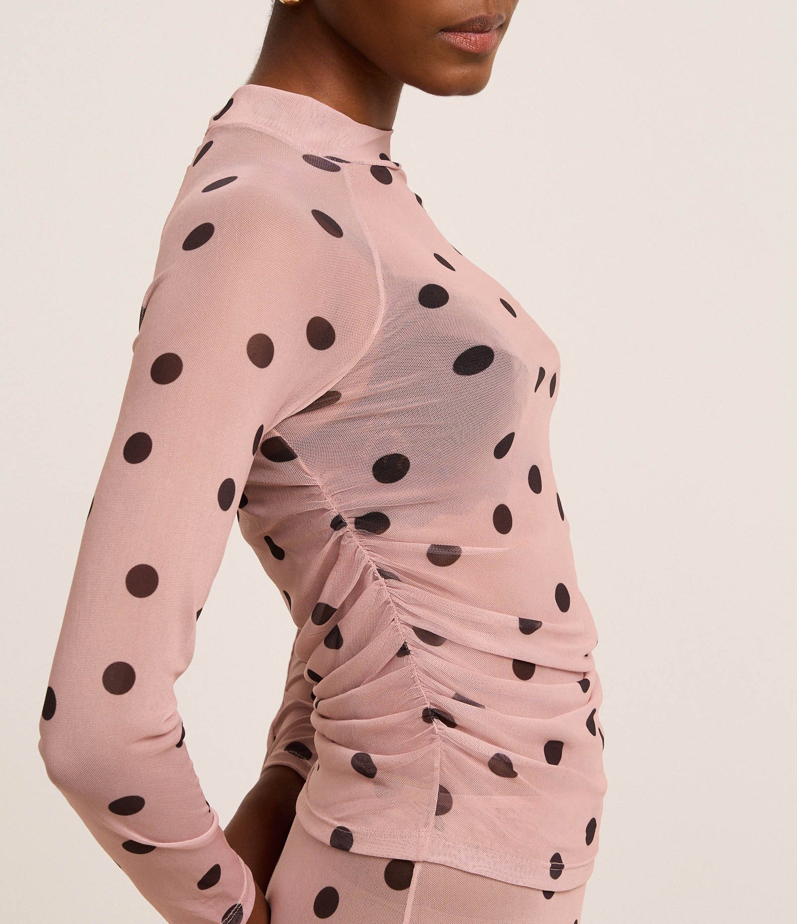 Blusa em Tule com Estampa Poá e Cava Raglan Rosa 3