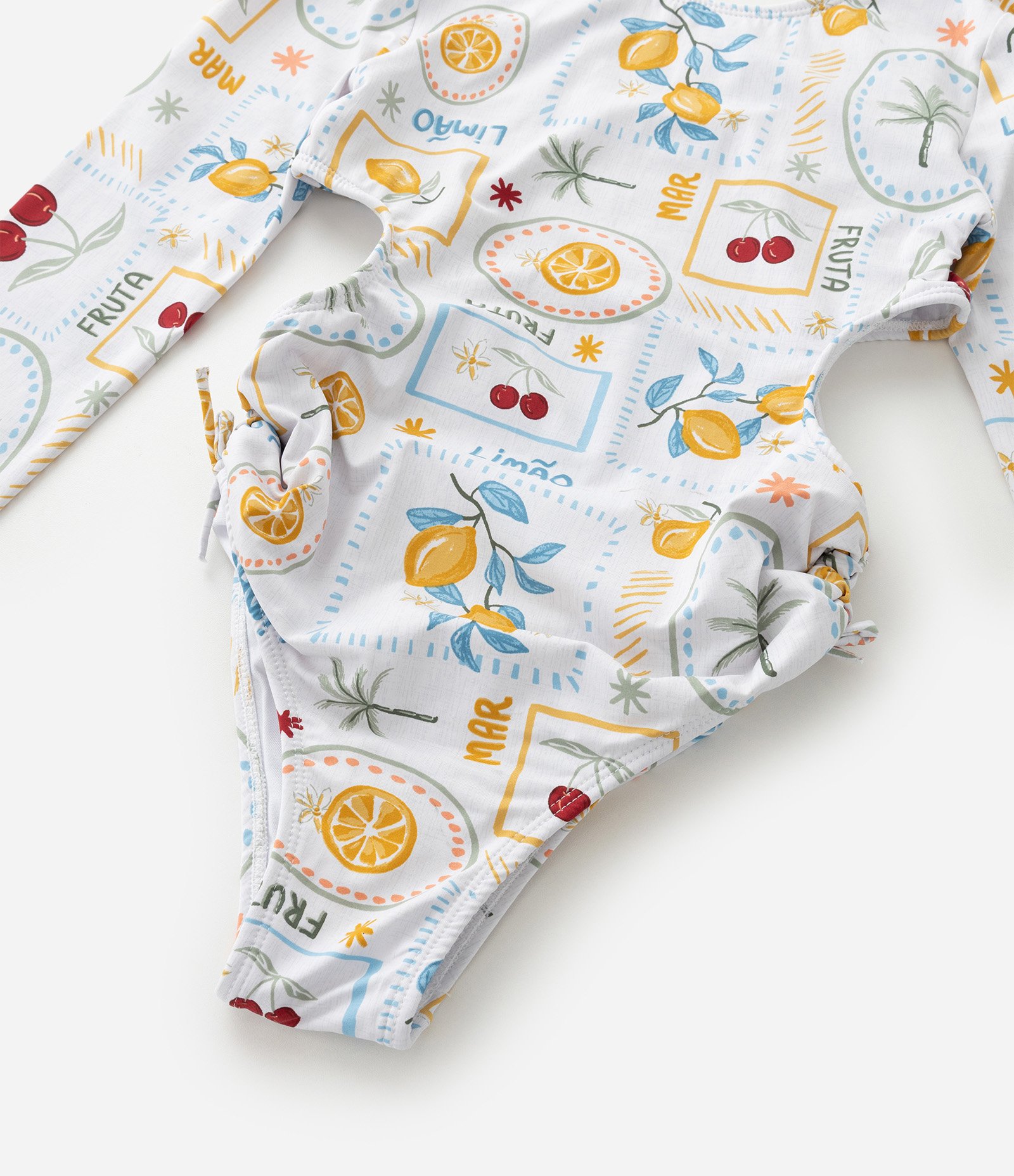 Maiô Infantil com Estampa Tropical e Recorte Vazado - Tam 7 a 16 Anos Multicores 5