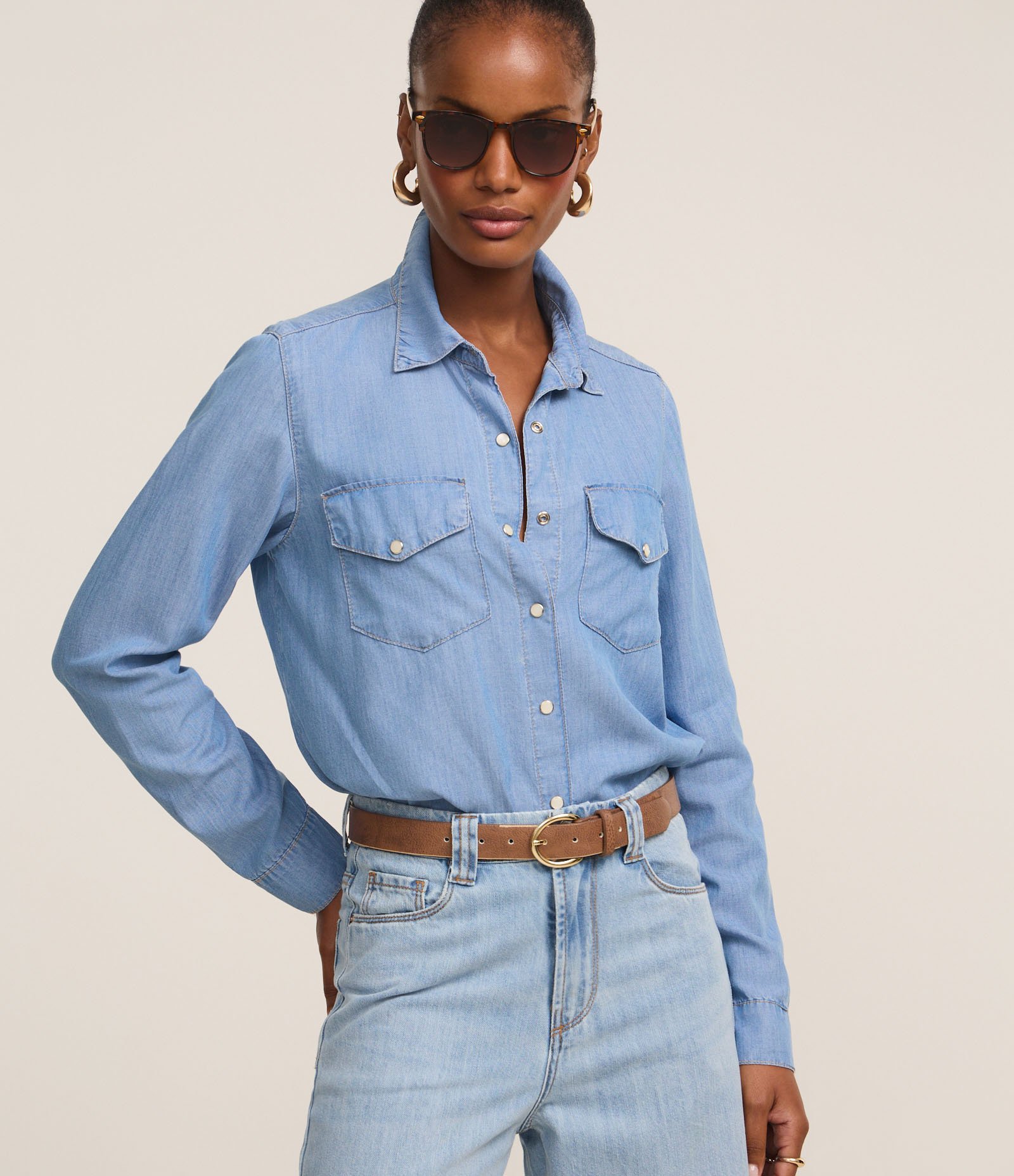 Camisa Regular Básica em Liocel Azul 2