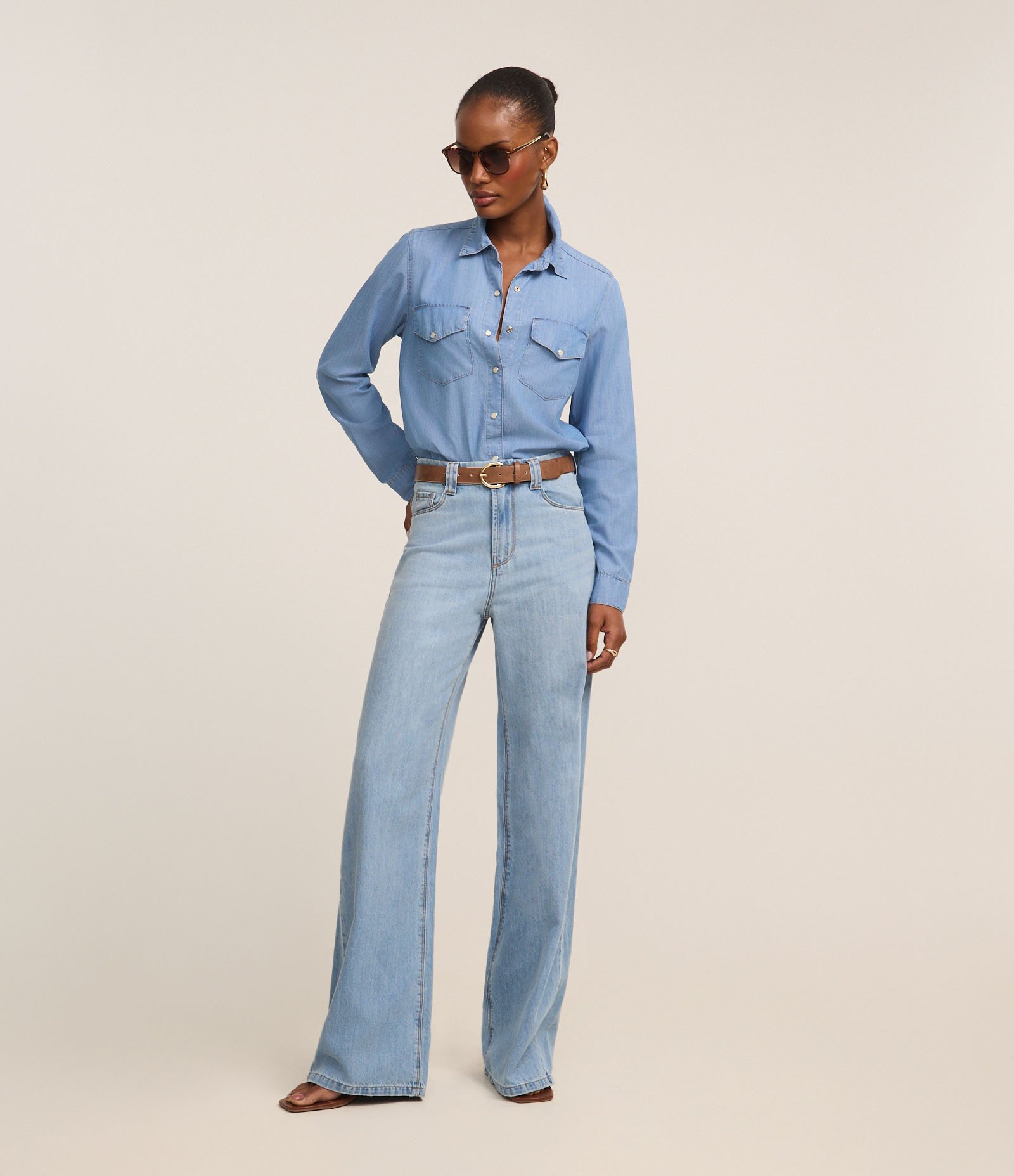 Camisa Regular Básica em Liocel Azul 3