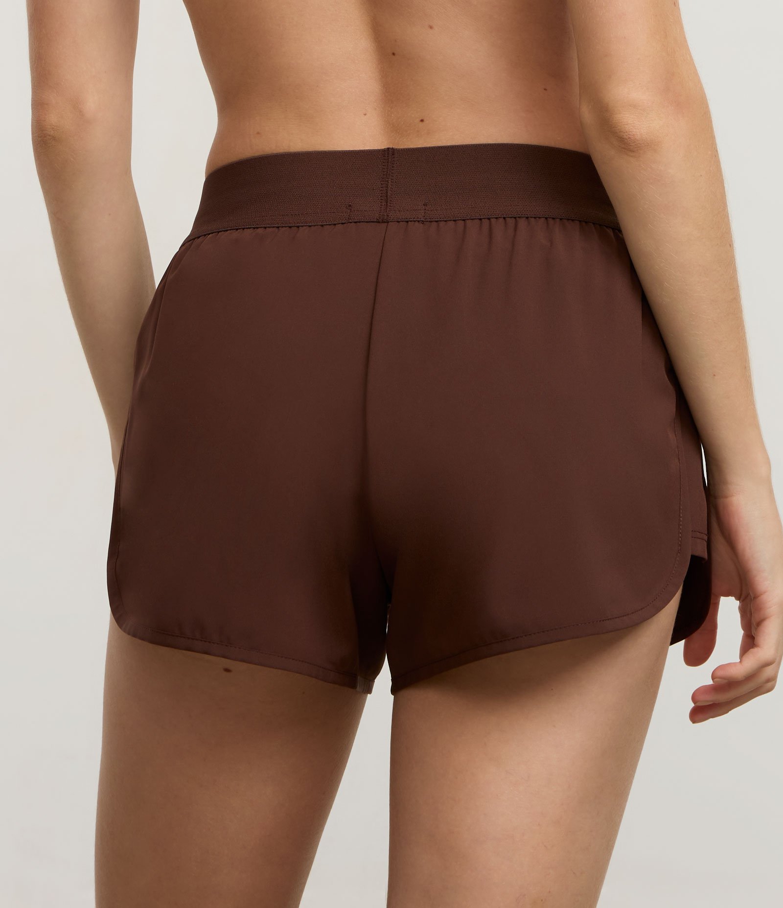 Short Runner Esportivo com Cós Largo Elástico Marrom 4
