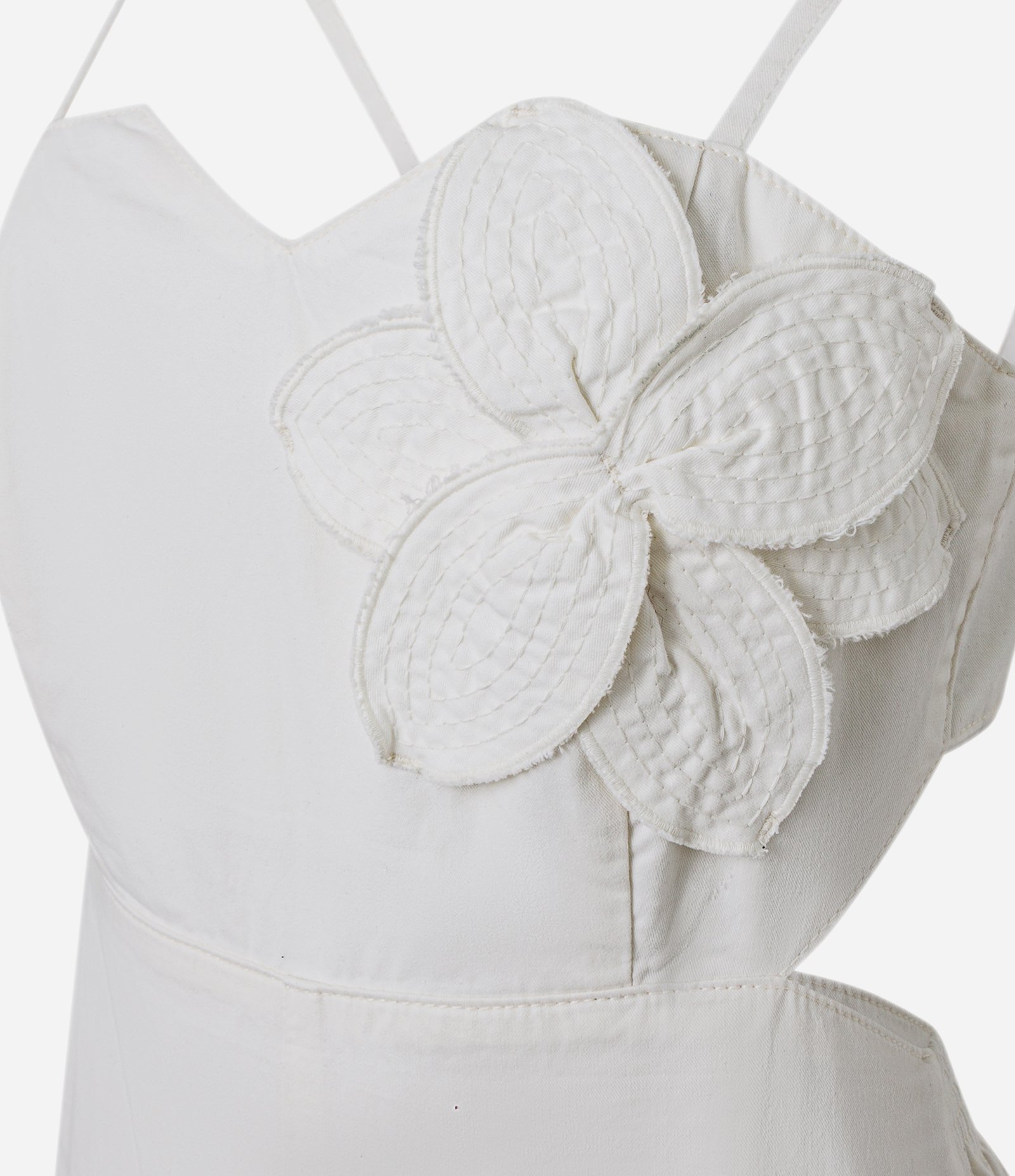 Macacão de Alça em Sarja com Flor de Tecido Off White 9