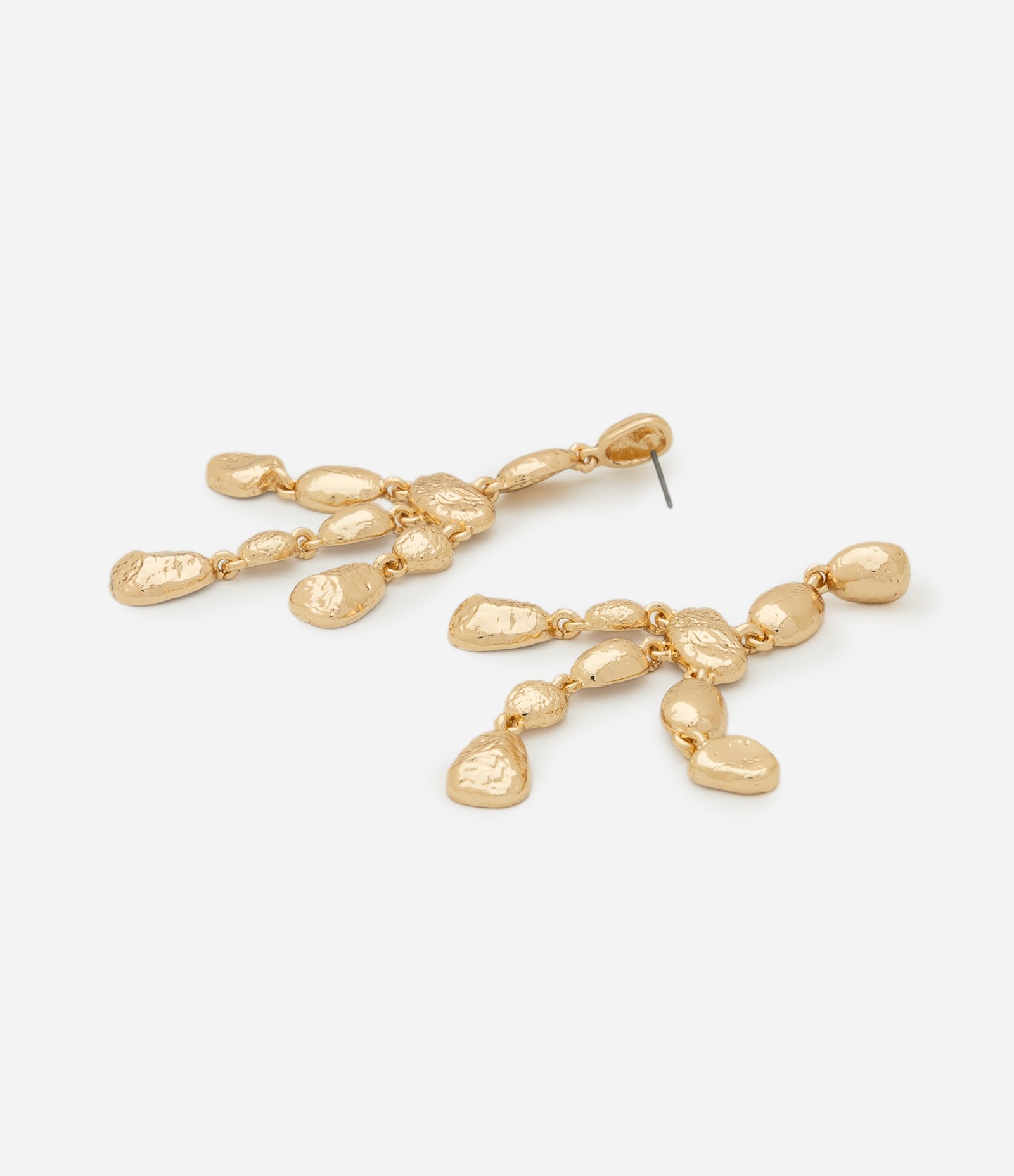 Brinco Médio com Franja em Esferas Marteladas Dourado 2