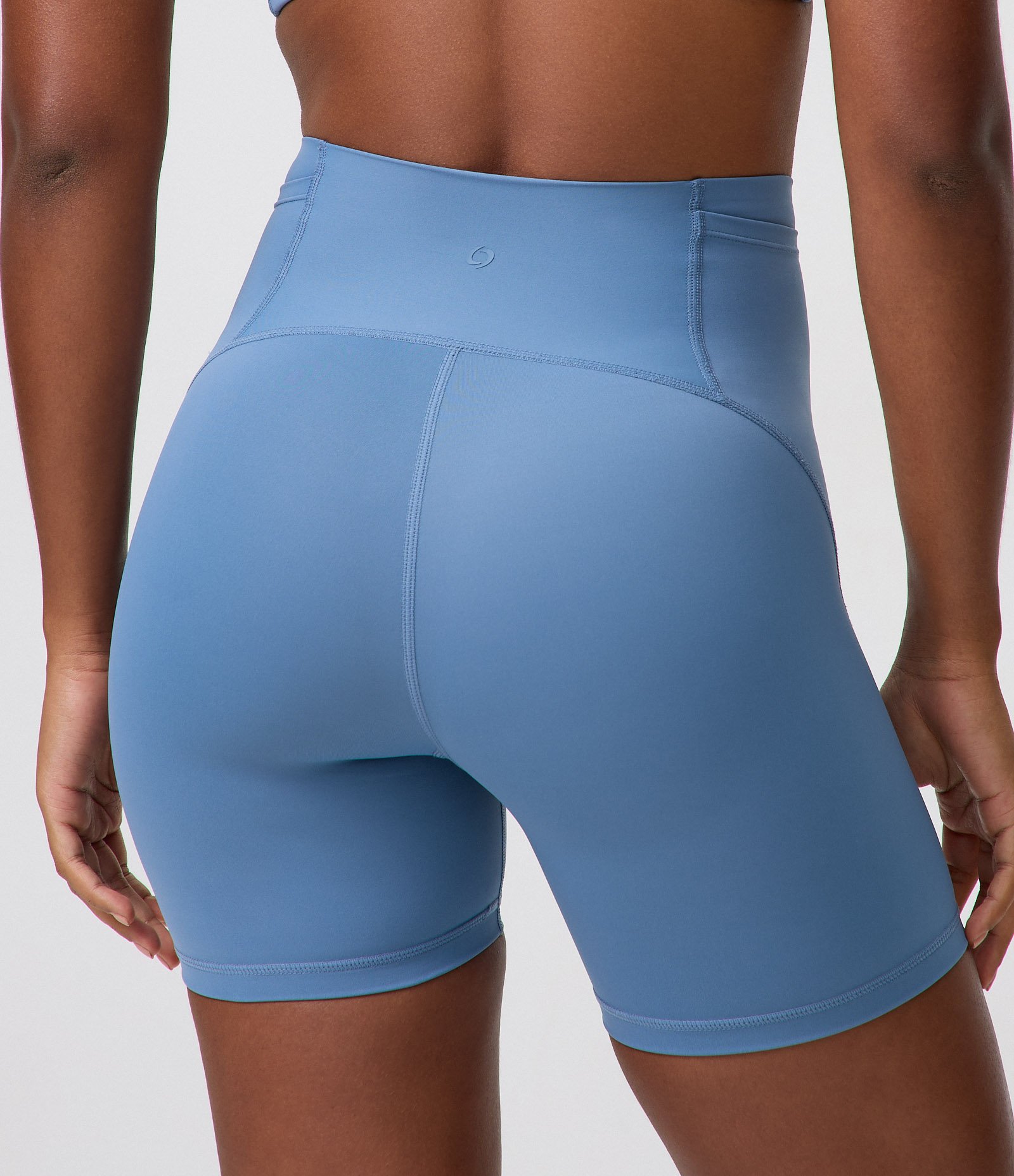 Bermuda Ciclista Esportiva em Microfibra Azul Claro 4
