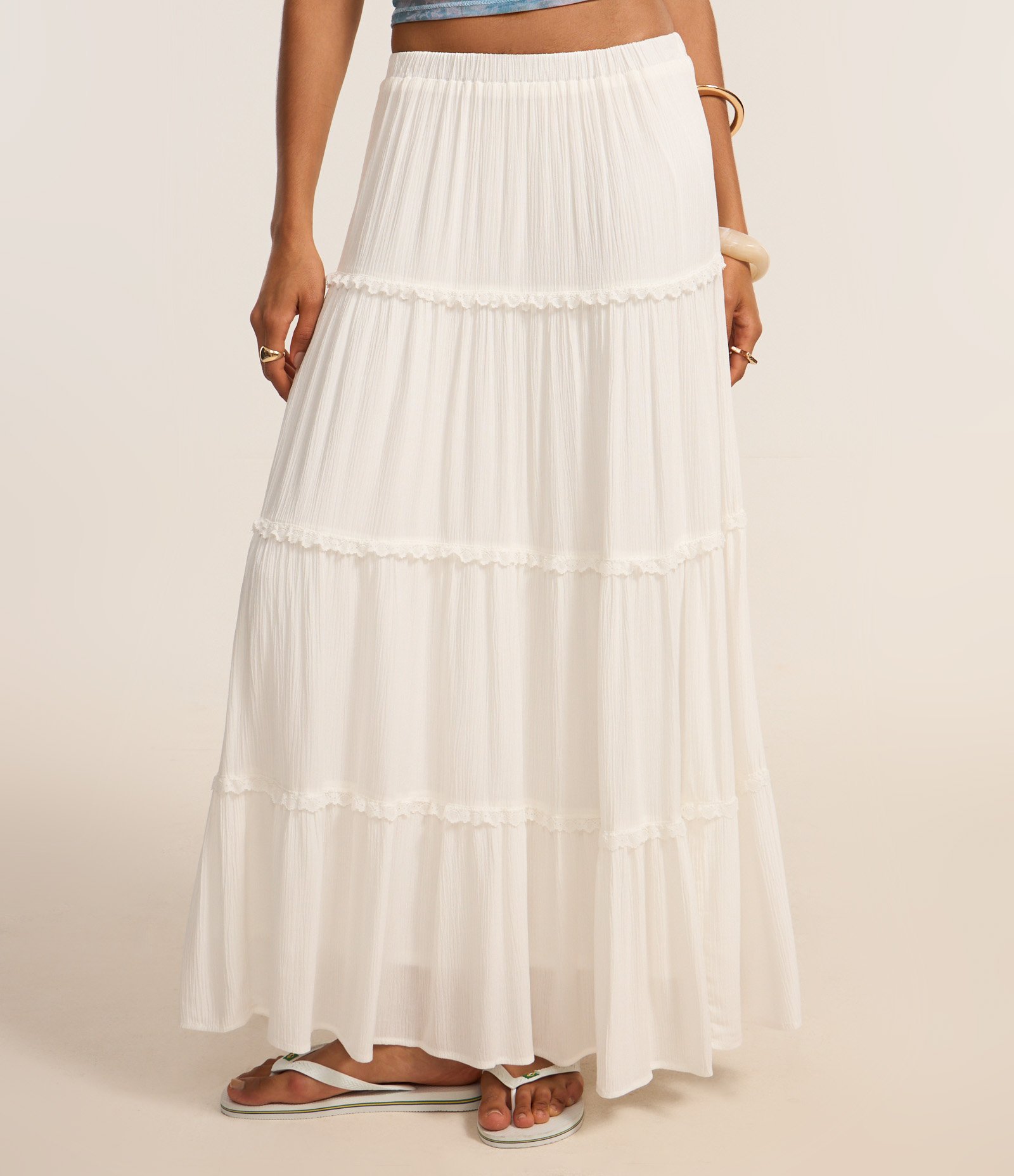 Saia Long Midi em Viscose com Babados e Textura Branco 3