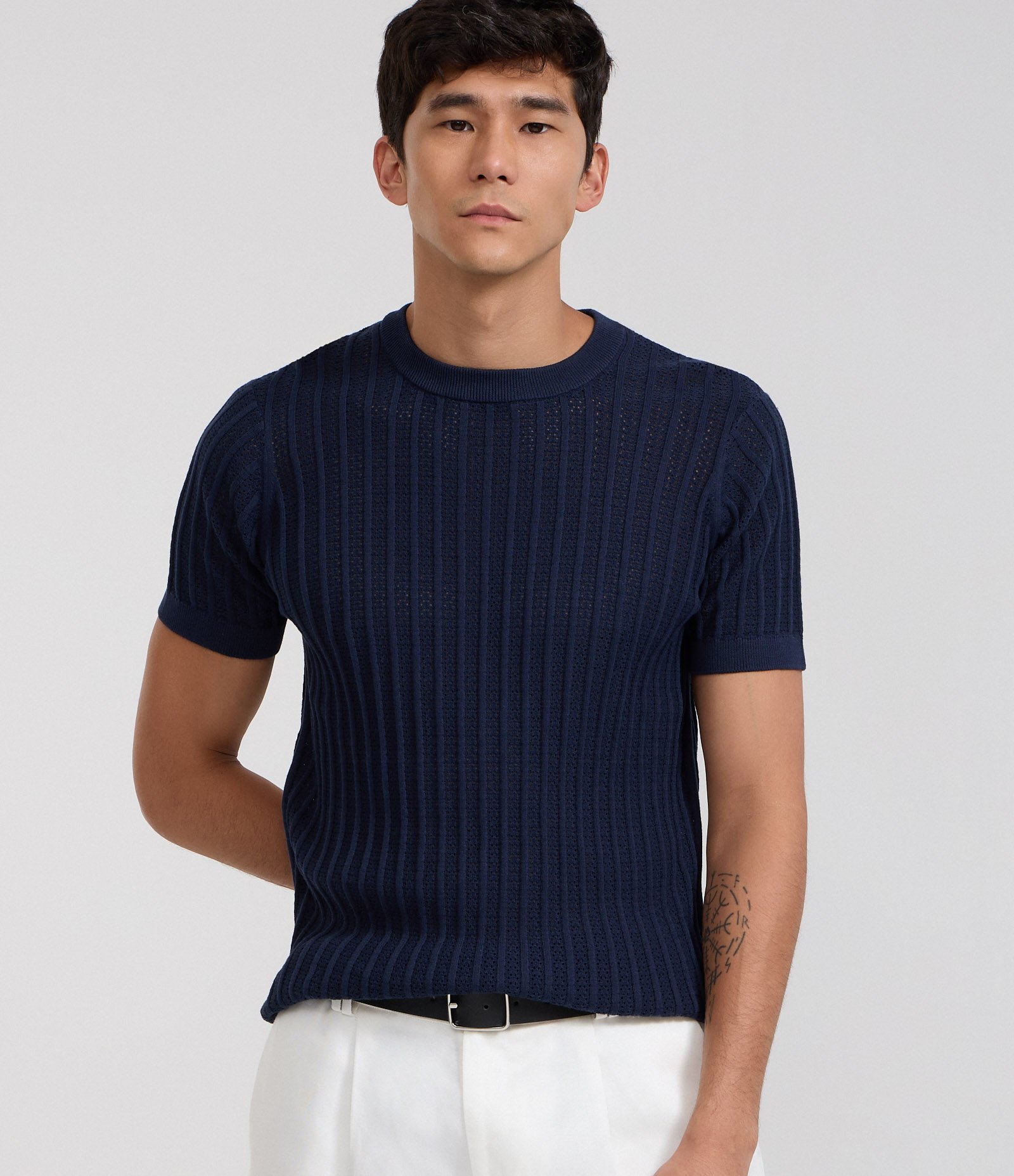 Camiseta Regular em Algodão com Textura e Efeito Tricô Azul Marinho 1