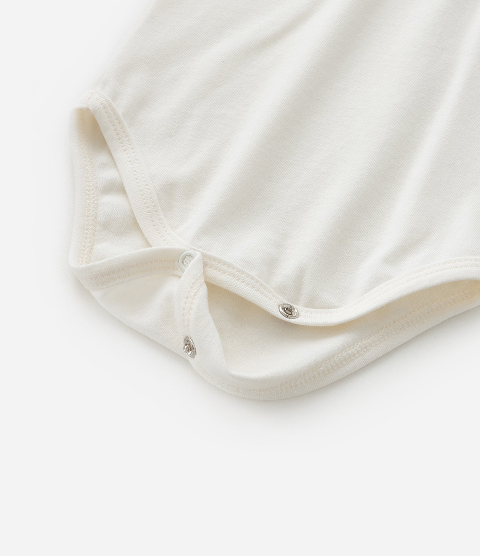 Conjunto Infantil com Body e Saia Texturizados - Tam 0 a 18 meses Off White 12