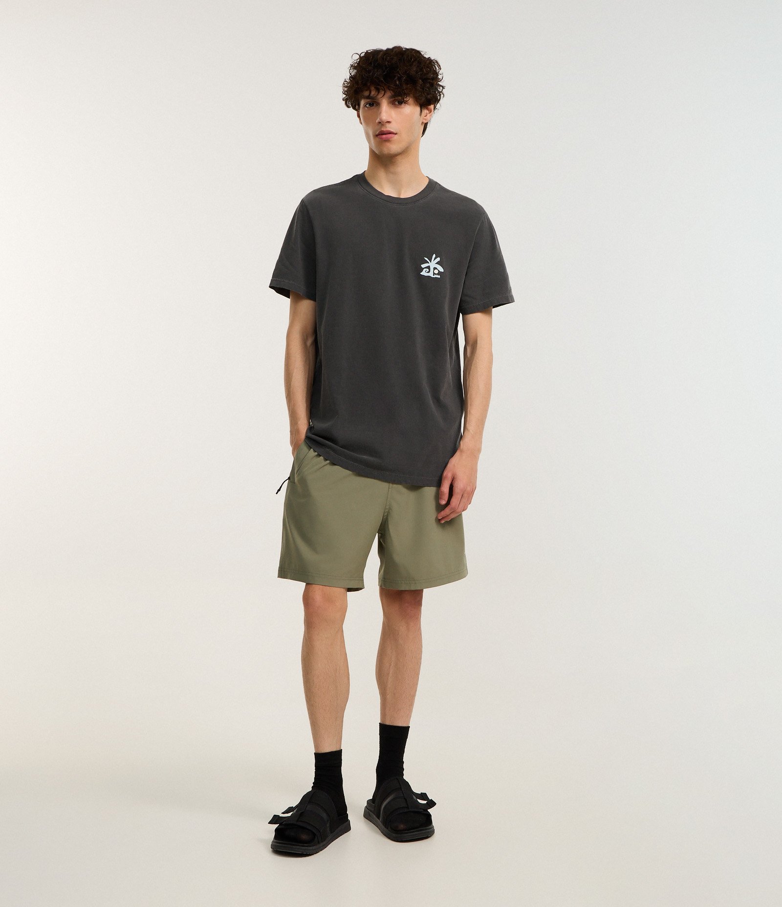 Camiseta Comfort em Algodão com Estampa de Coqueiro e Lettering El Cuco Preto 2