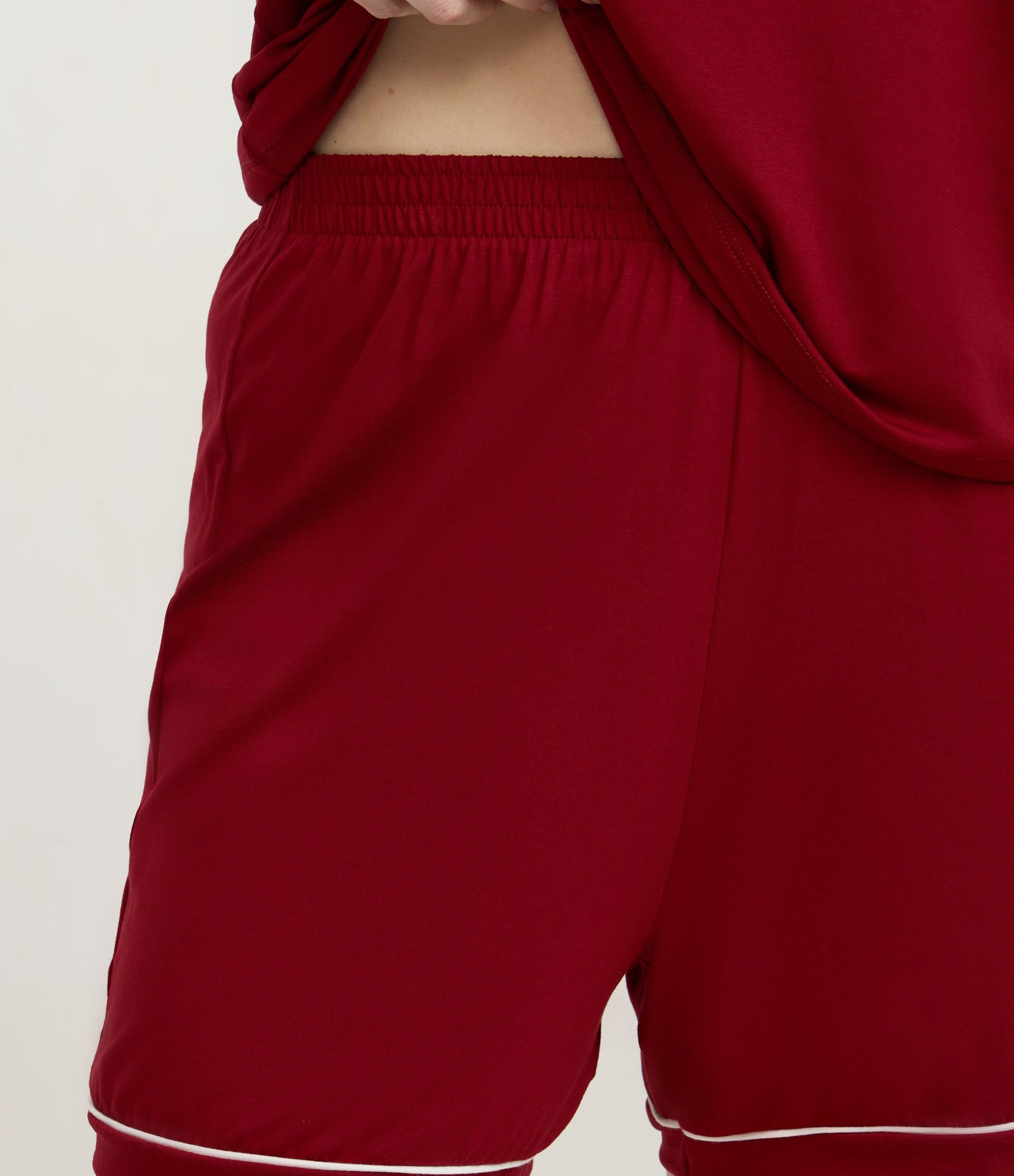 Pijama Curto em Viscose com Detalhes Contrastantes Curve & Plus Size Vermelho 3