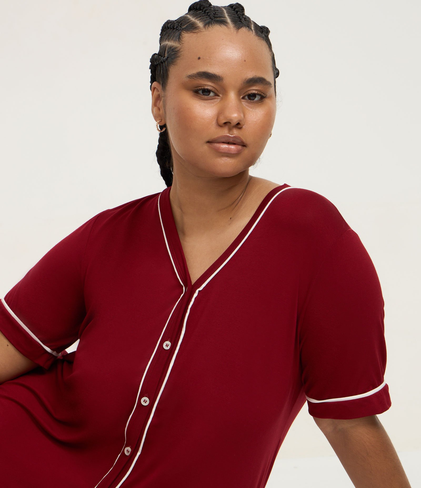 Camisola Curta com Abotoamento Frontal e Detalhes Contrastantes Curve & Plus Size Vermelho 1