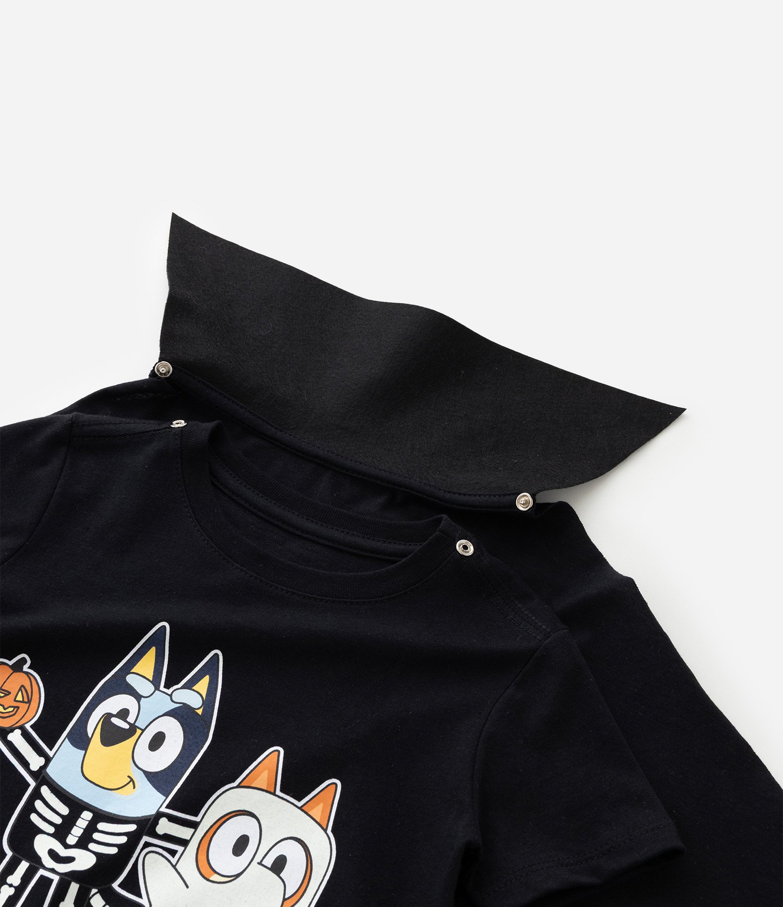 Camiseta Infantil com Capa Bluey Halloween - Tam 2 a 6 Anos Preto 11
