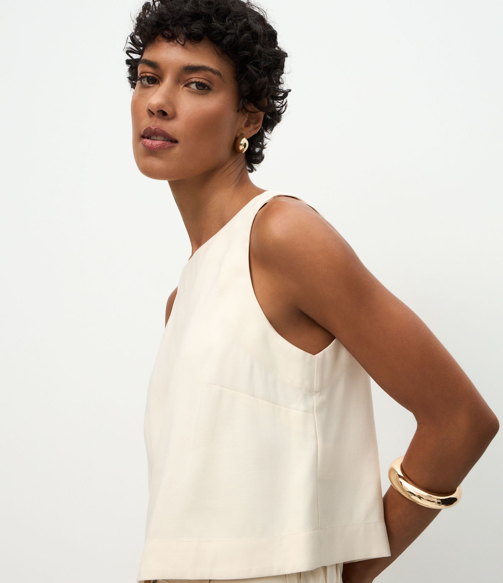 Blusa Estruturada em Viscose com Alça Larga Off White 3