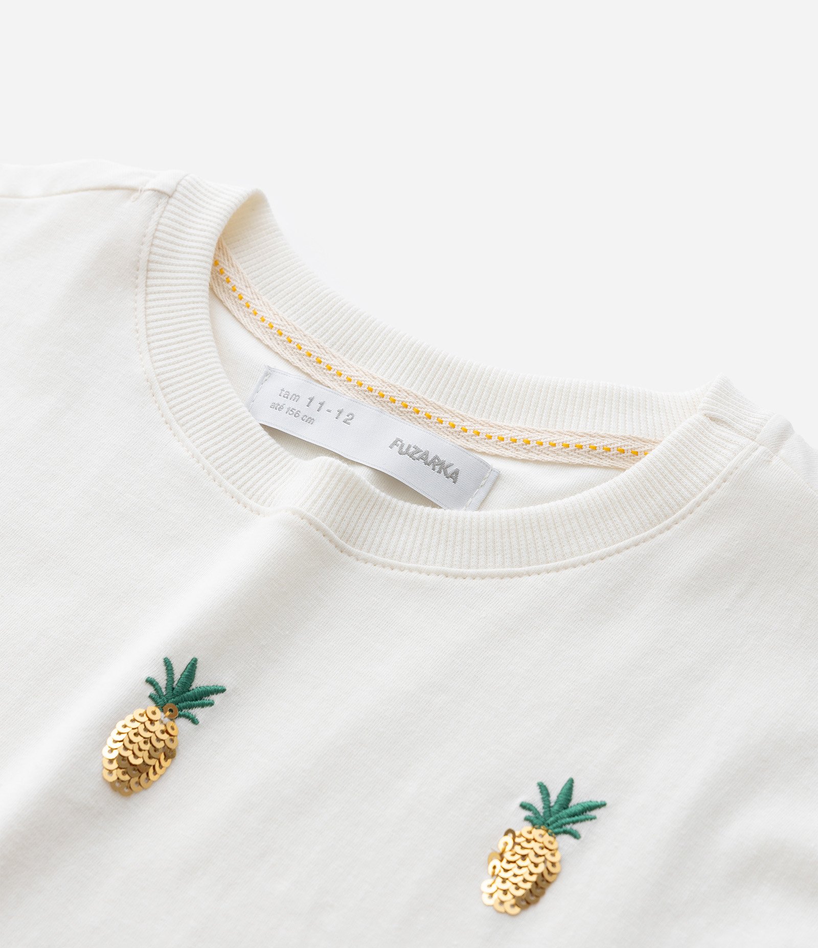 Camiseta Curta Infantil com Bordado Abacaxi em Paetês - Tam 5 a 14 Anos Off White 4