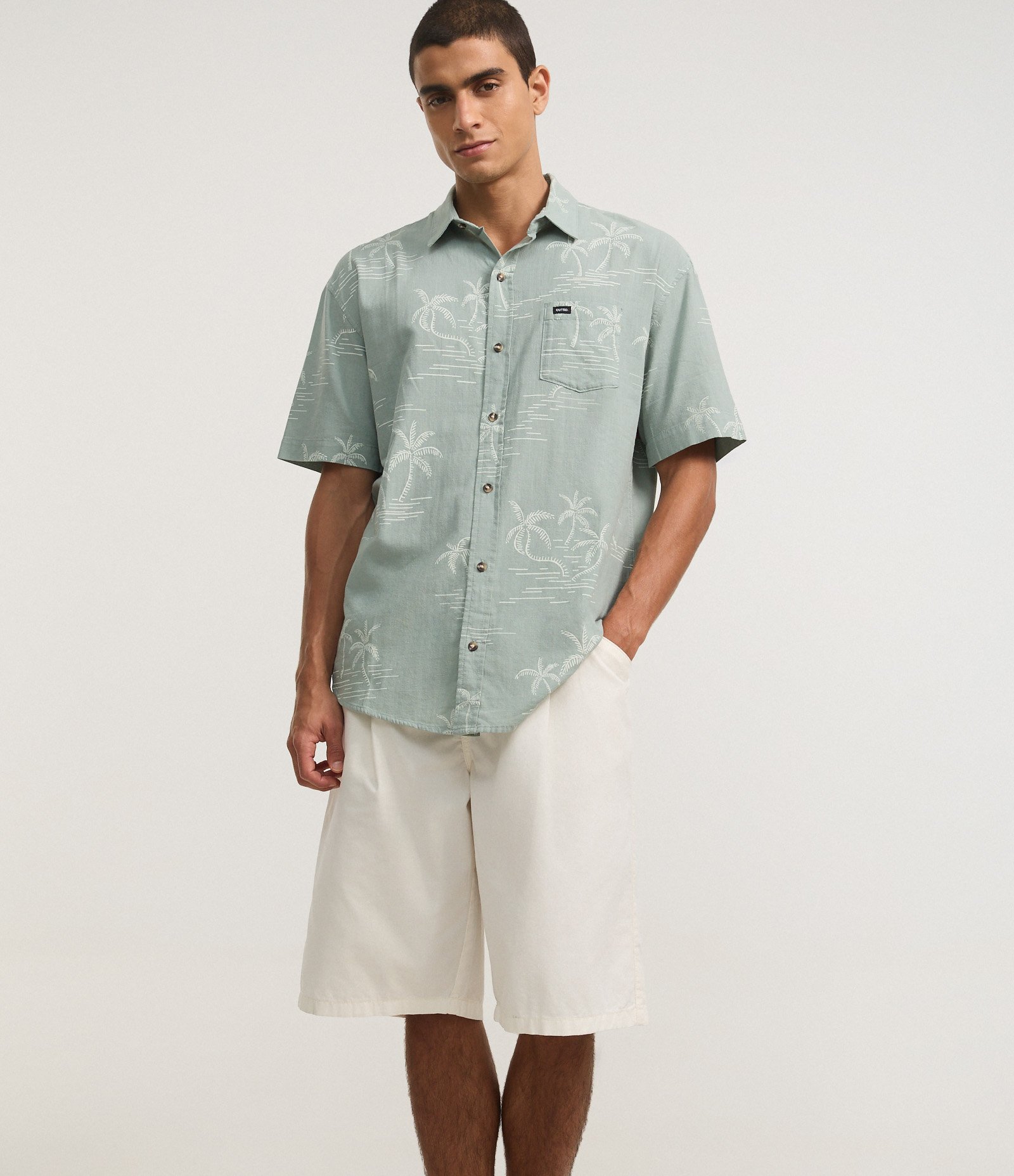 Bermuda Baggy Relaxed em Sarja com Pregas Branco 3