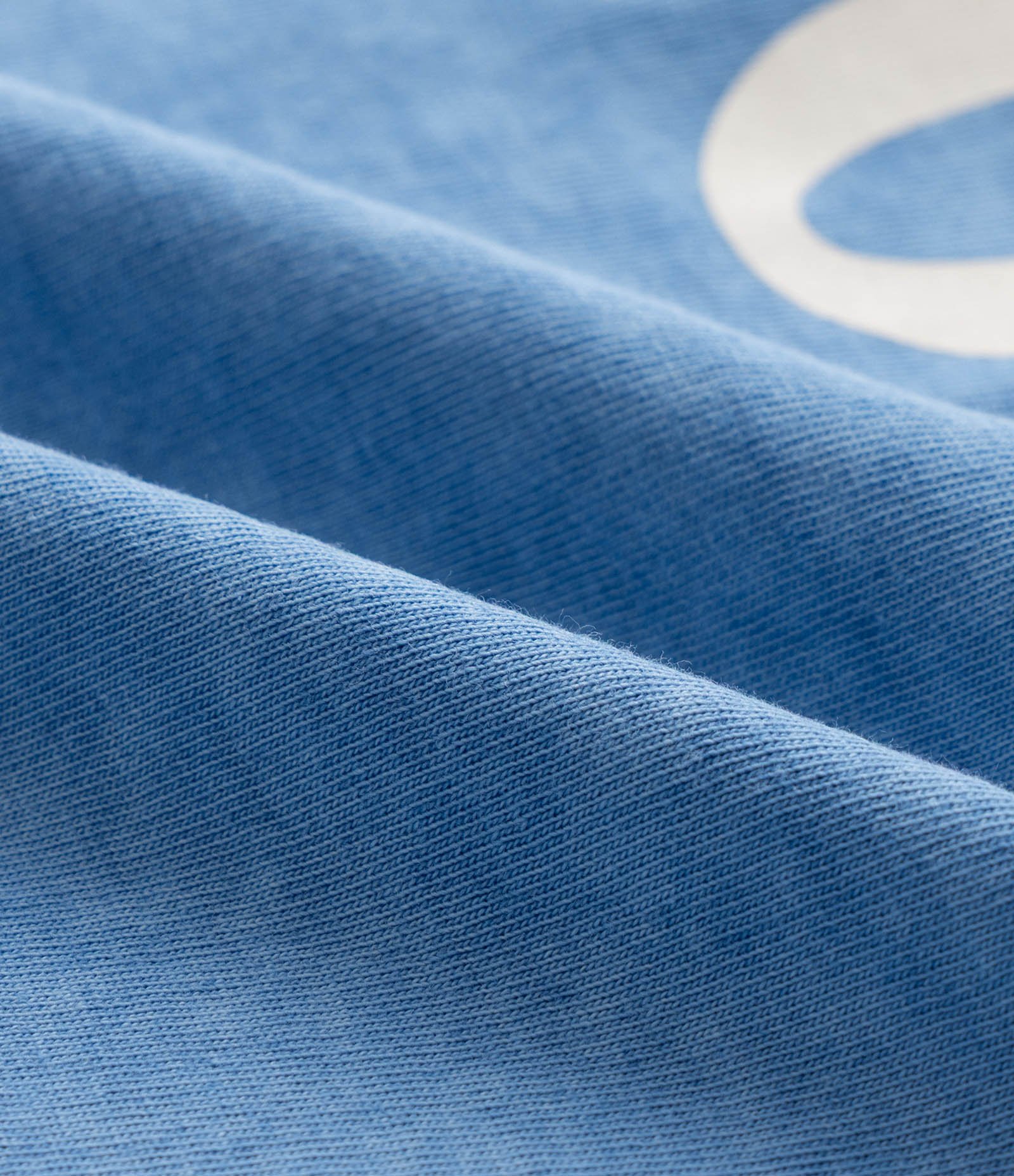 Camiseta Infantil Lavada com Cava Deslocada e Selos - Tam 5 a 14 Anos Azul 4