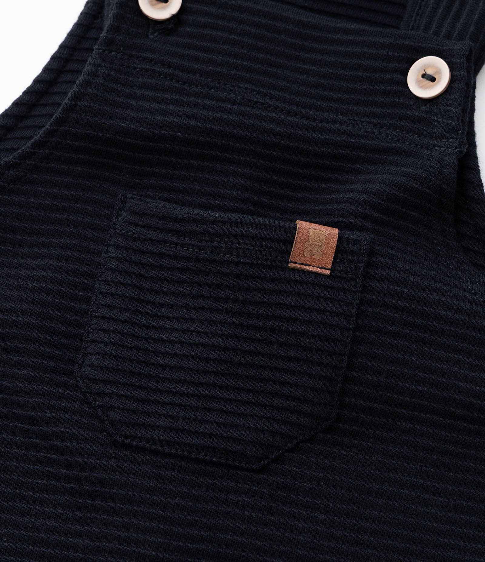 Jardineira Infantil Texturizada com Bolsinho - Tam 0 a 18 meses Preto 5