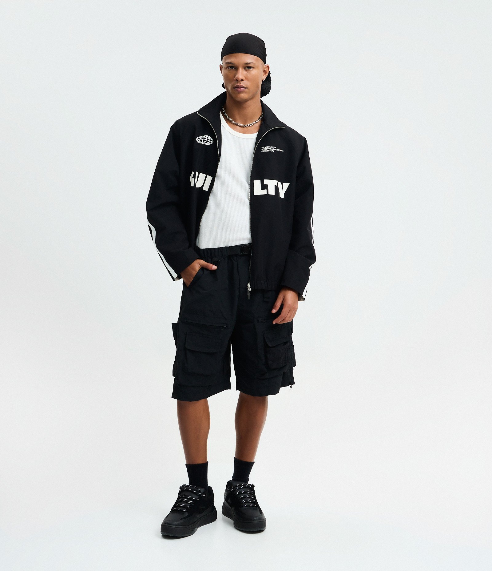 Bermuda Baggy Tática com Cinto e Buckle Magnético Preto 2