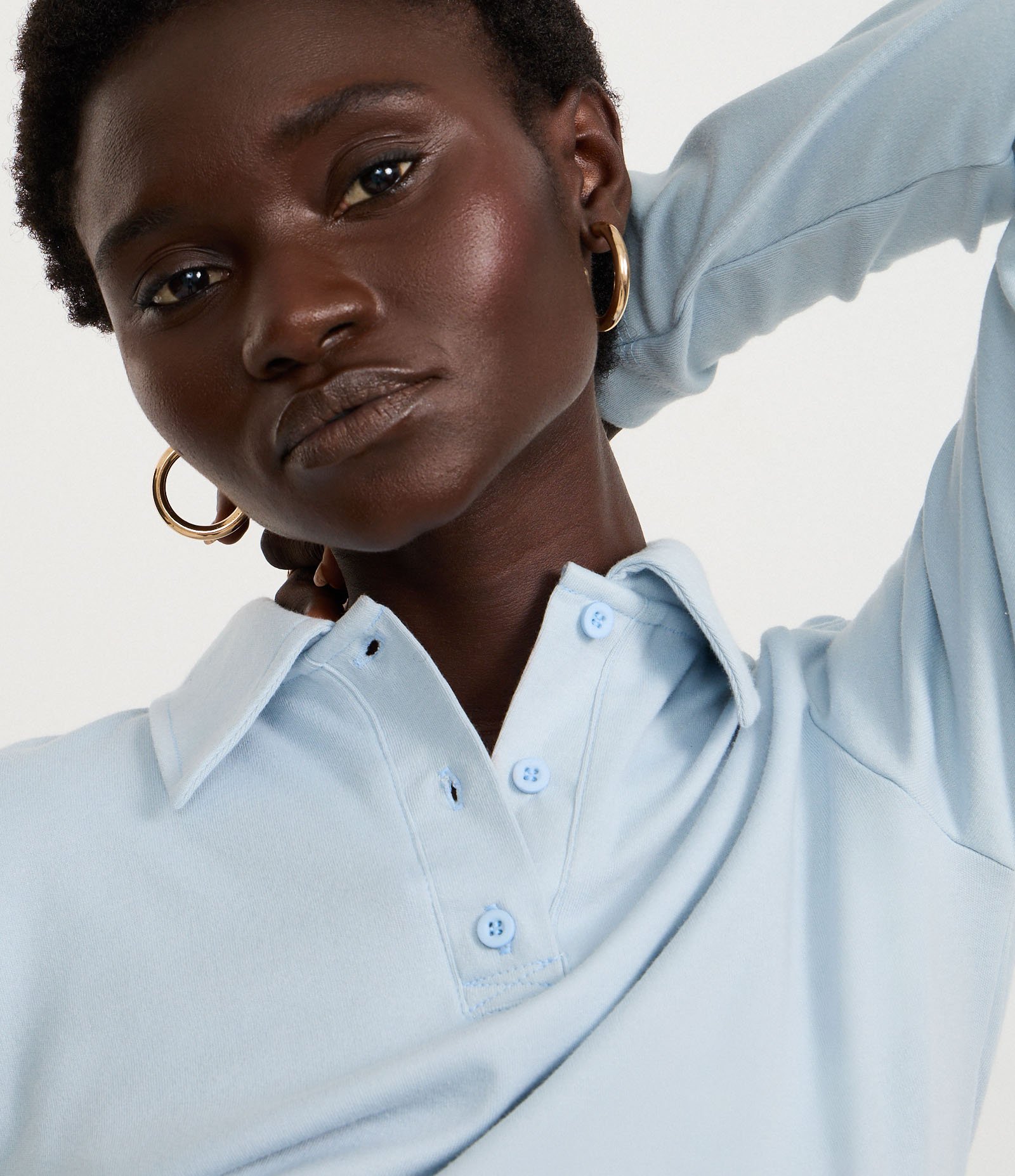 Blusa Polo em Interlock Azul Claro 4