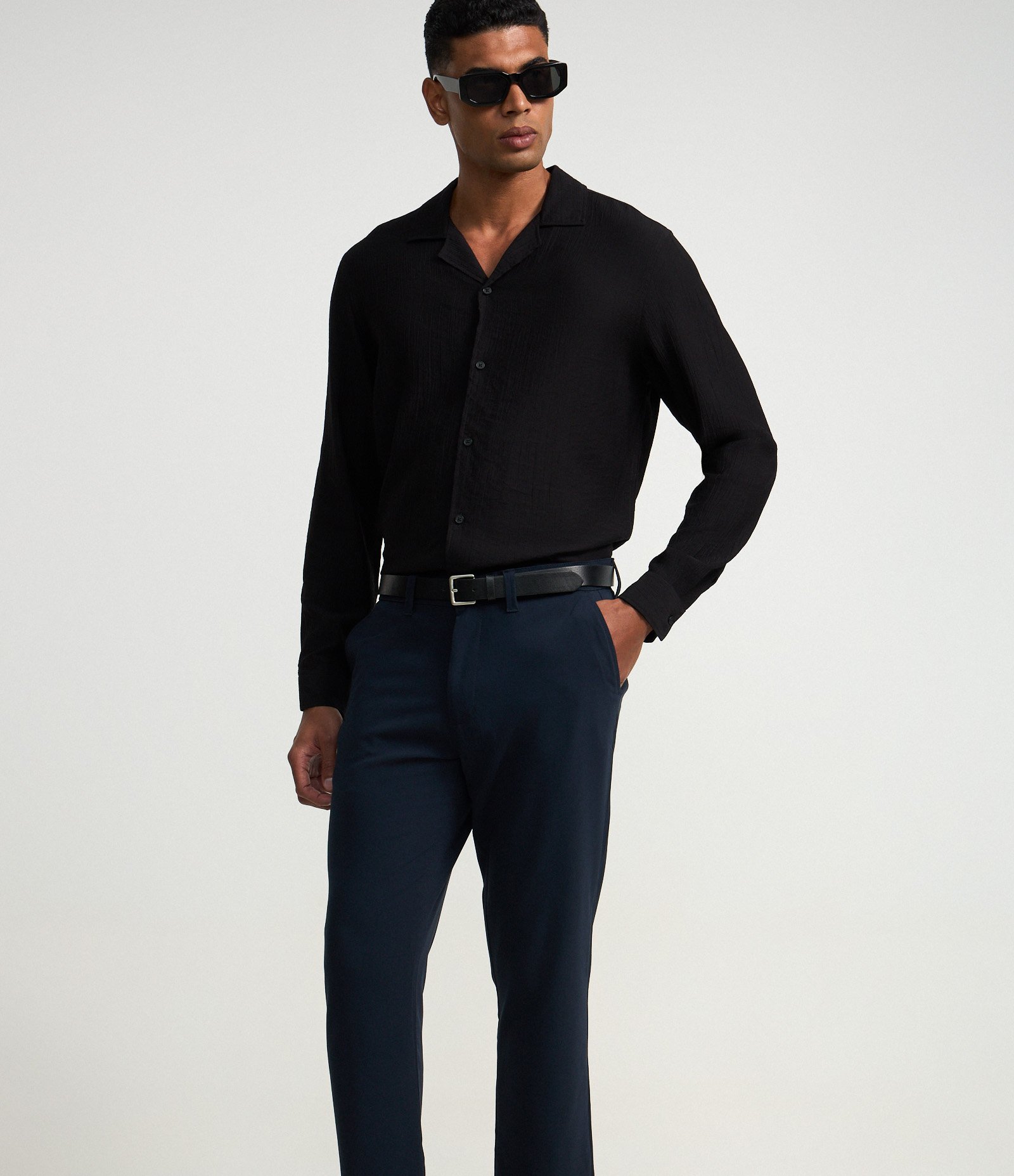 Calça Slim com Cós Elástico Alfaiatada Azul 4