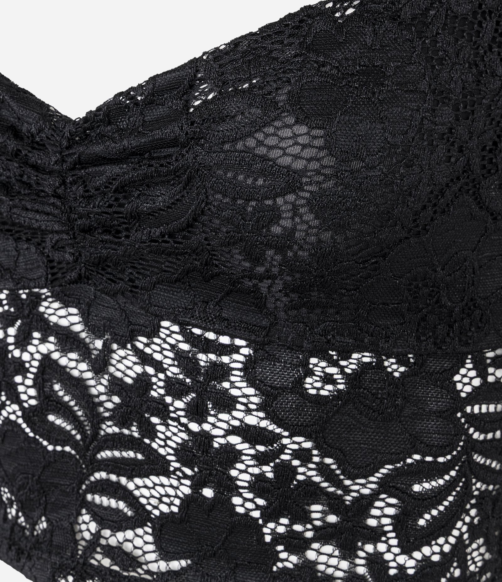 Blusa em Renda Floral com Alças Finas Preto 6