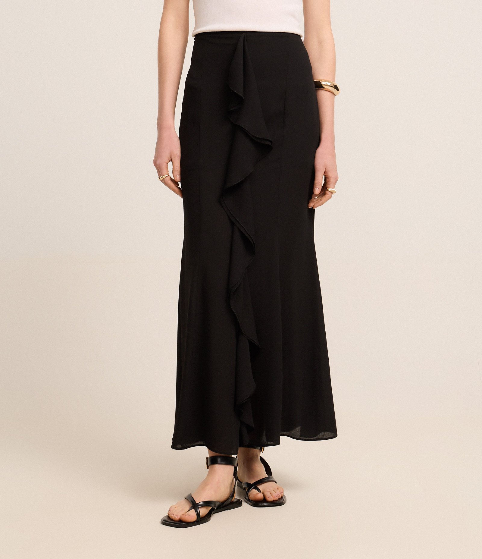 Saia Midi Long Midi com Detalhe de Tecido Preto 1