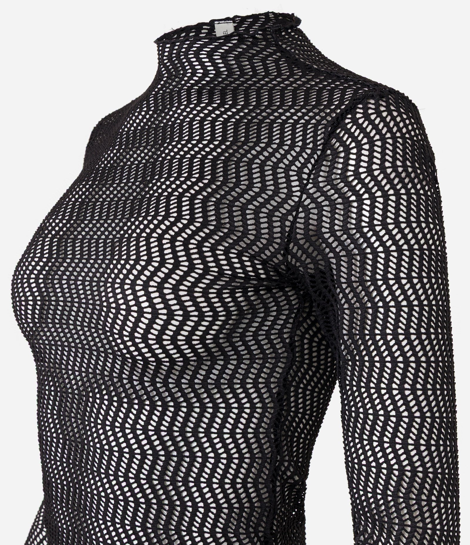 Blusa em Renda Furadinha com Gola Alta Frufru Preto 2