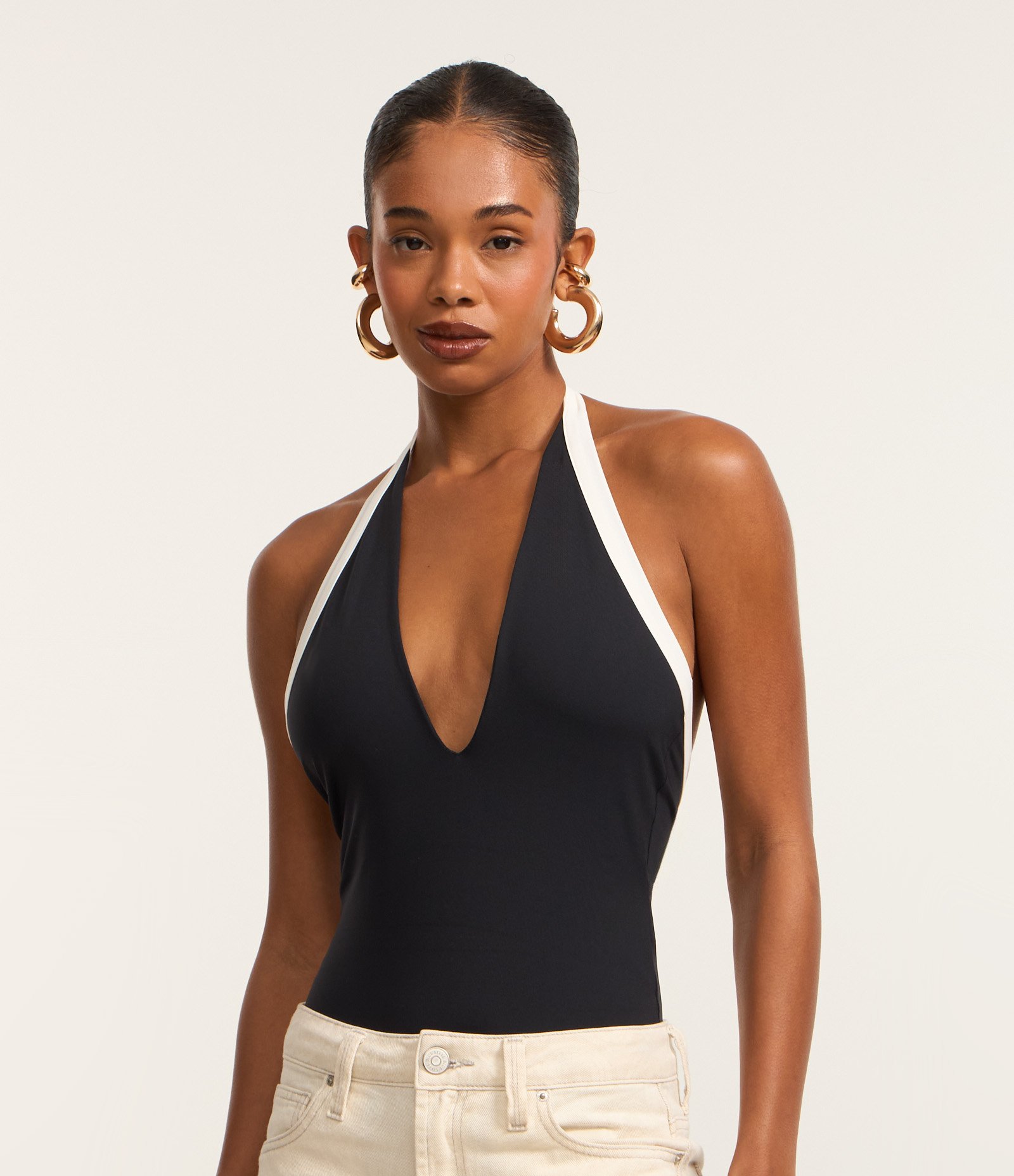 Body Frente Única em Poliamida com Contraste Preto/Branco 1