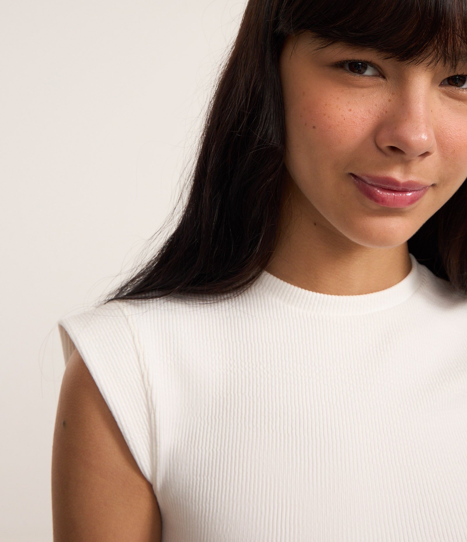 Blusa Canelada com Cava Diferenciada Branco 2