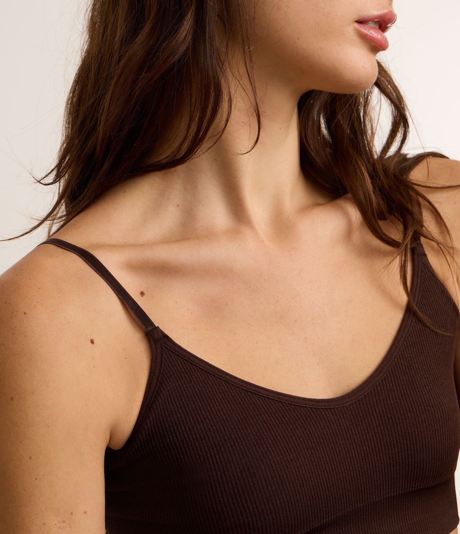 Sutiã com Bojo sem Aro Seamless Delrio Marrom 3