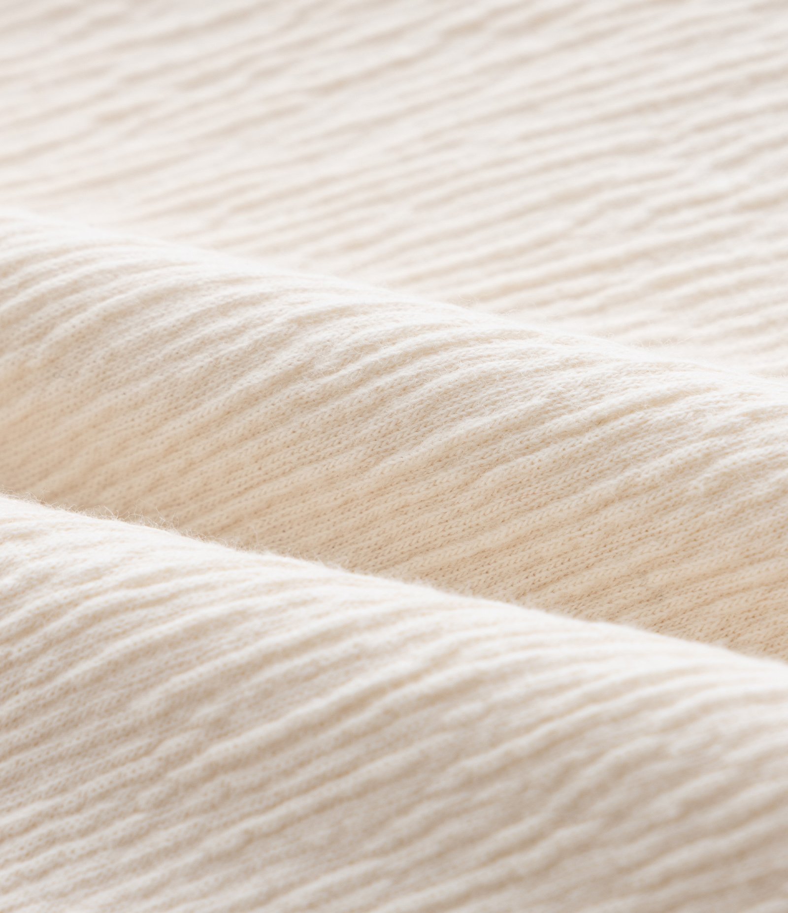 Calça Infantil Wide Leg em Anarruga com Aplicação de Sianinha - Tam 7 a 14 Anos Bege 3