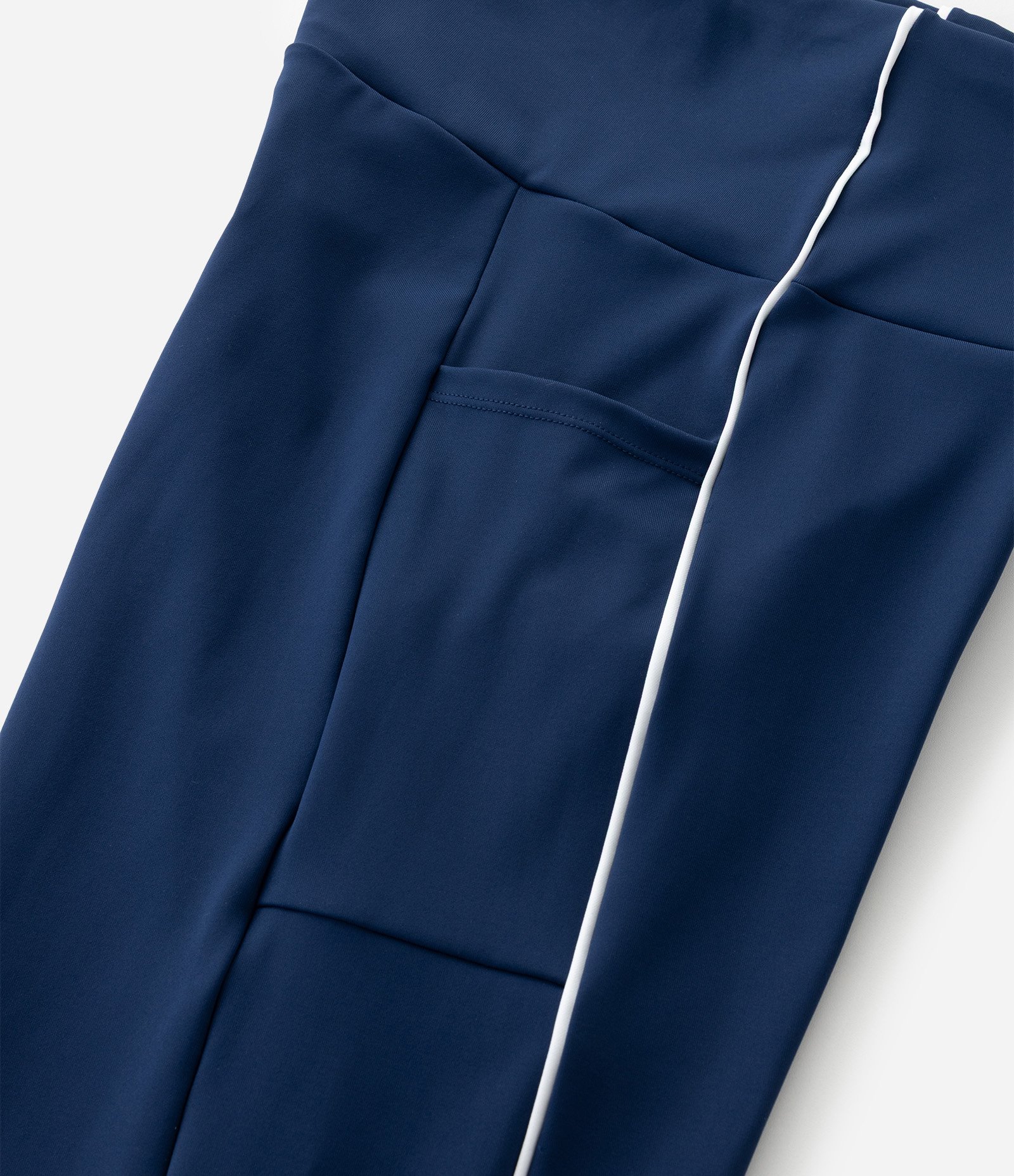 Calça Legging Esportiva em Hyper Soft com Tecnologia Dry e Bolsos Curve & Plus Size Azul 8