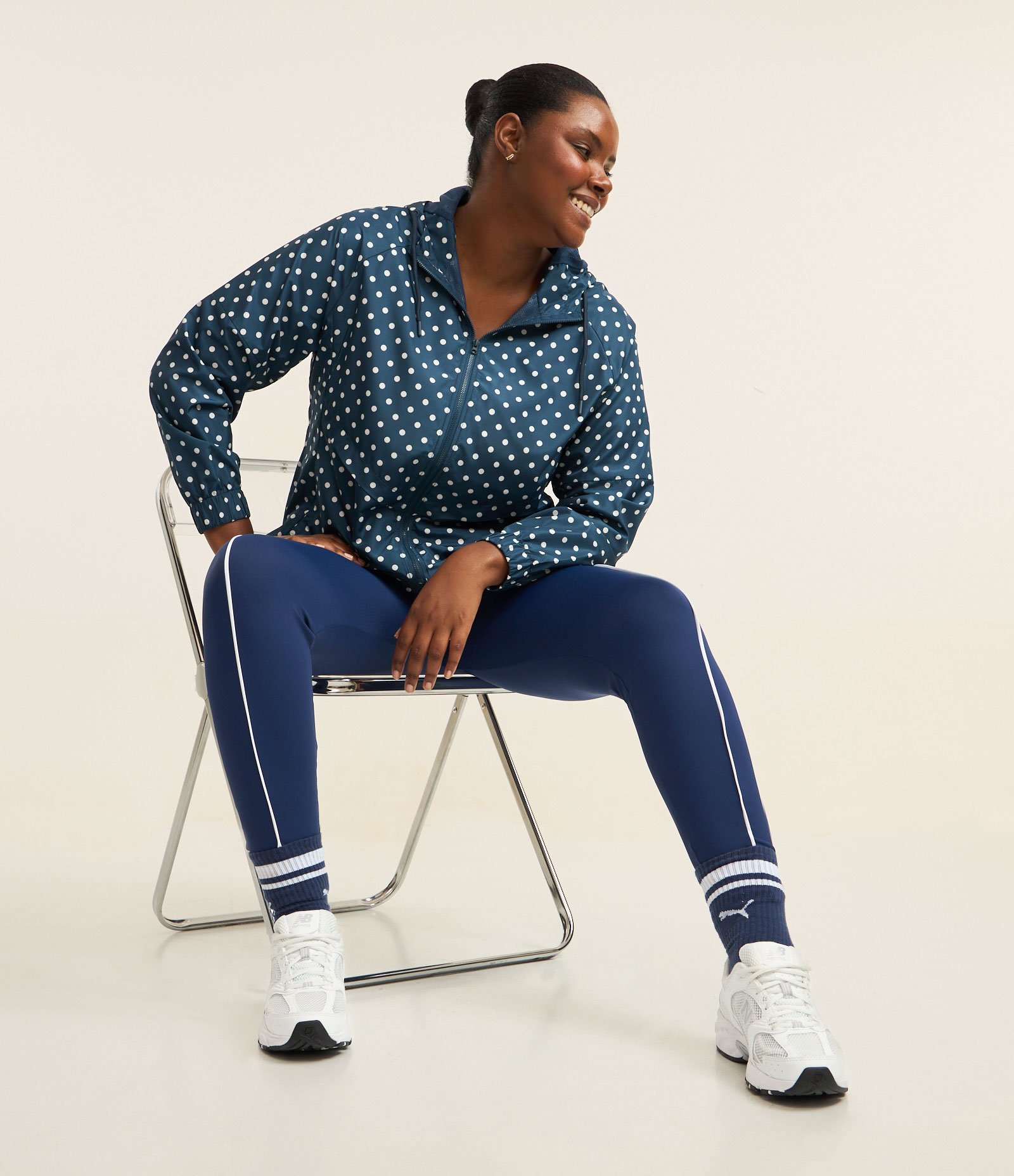 Calça Legging Esportiva em Hyper Soft com Tecnologia Dry e Bolsos Curve & Plus Size Azul 1