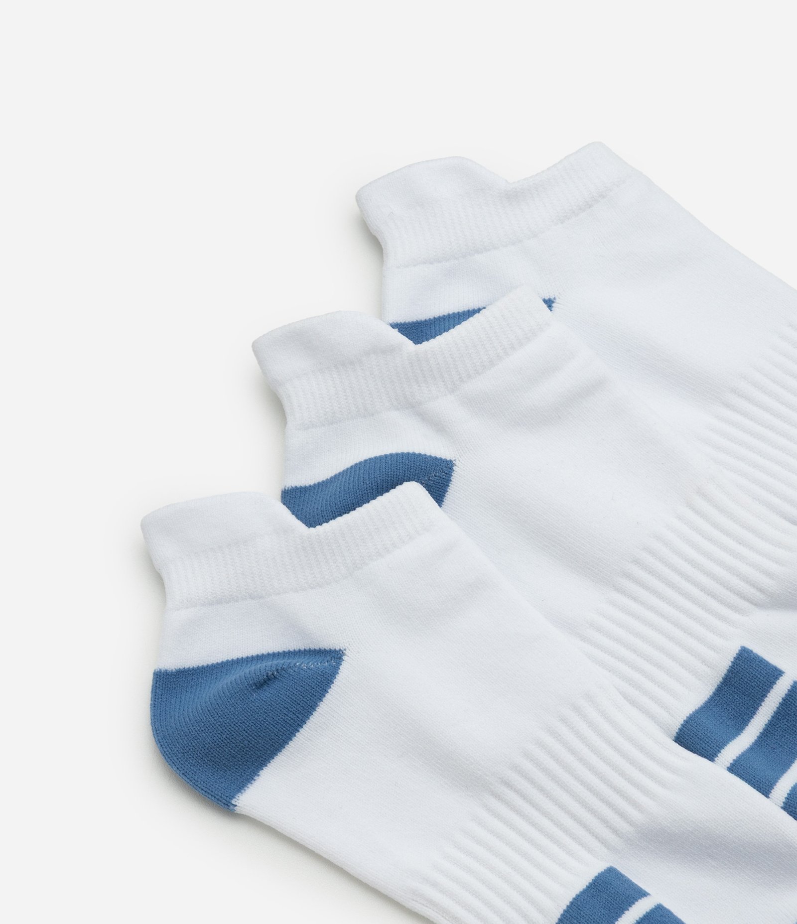 Kit 03 Meias Cano Baixo Esportivas em Poliamida com Listras Branco 4