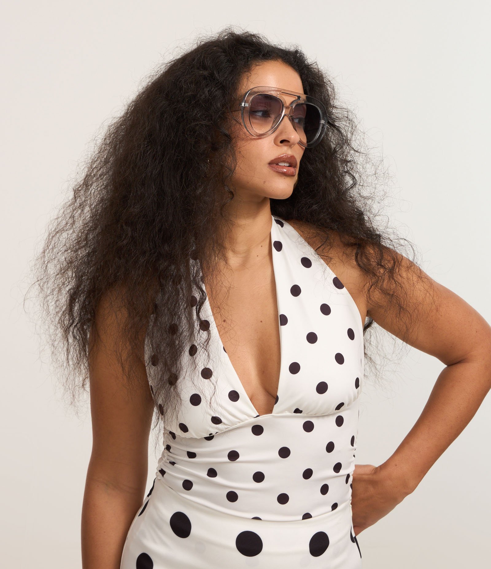 Blusa Frente Única em Jersey com Estampa Poá Branco 1