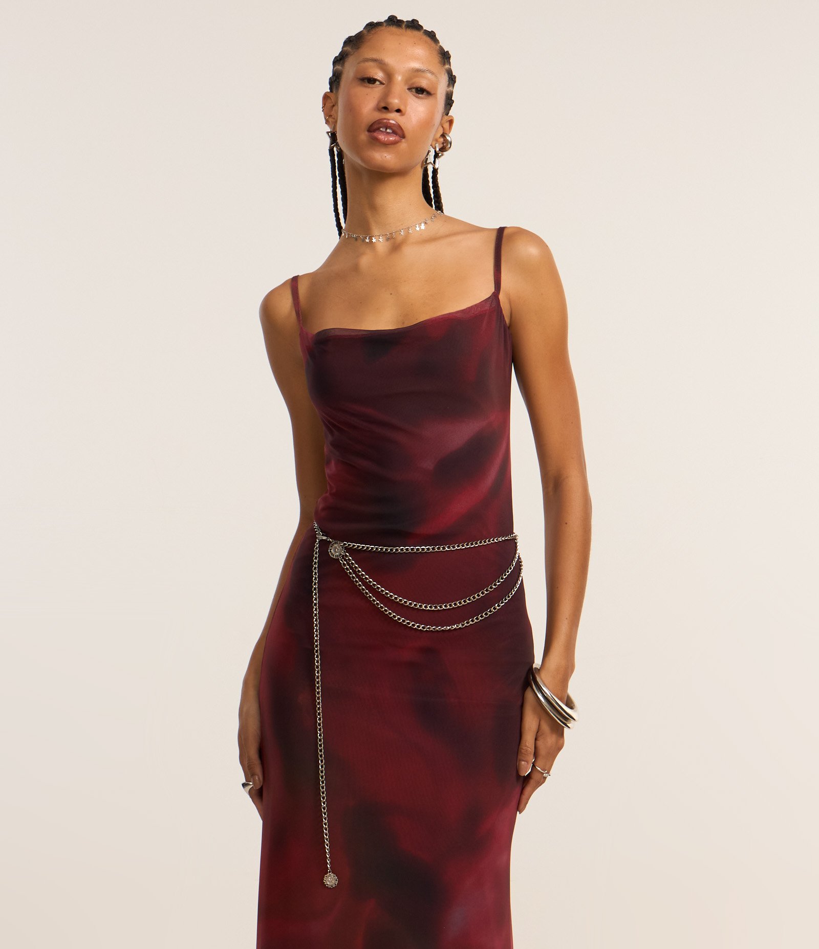 Vestido Long Midi em Tule com Estampa Floral Blur Vermelho/Preto 2