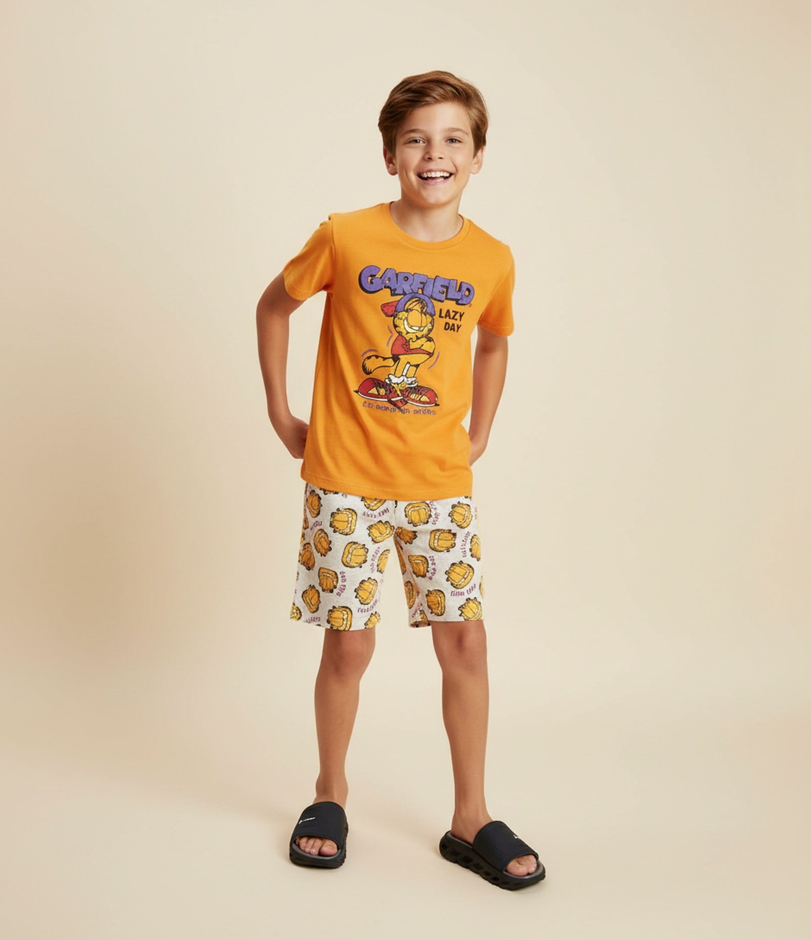 Pijama Curto Infantil com Estampa Garfield - Tam 5 a 14 Anos Amarelo 1