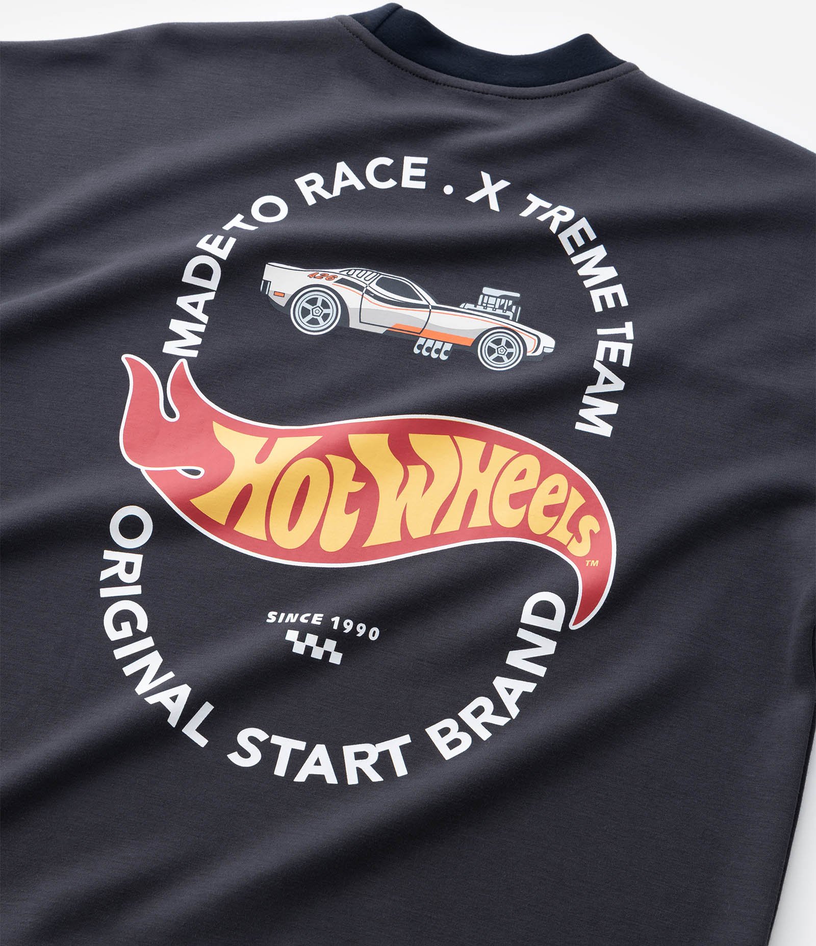 Casaco Infantil Boxy em Tech Fleece com Estampa Hot Wheels – Tam 4 a 12 Anos Cinza 6