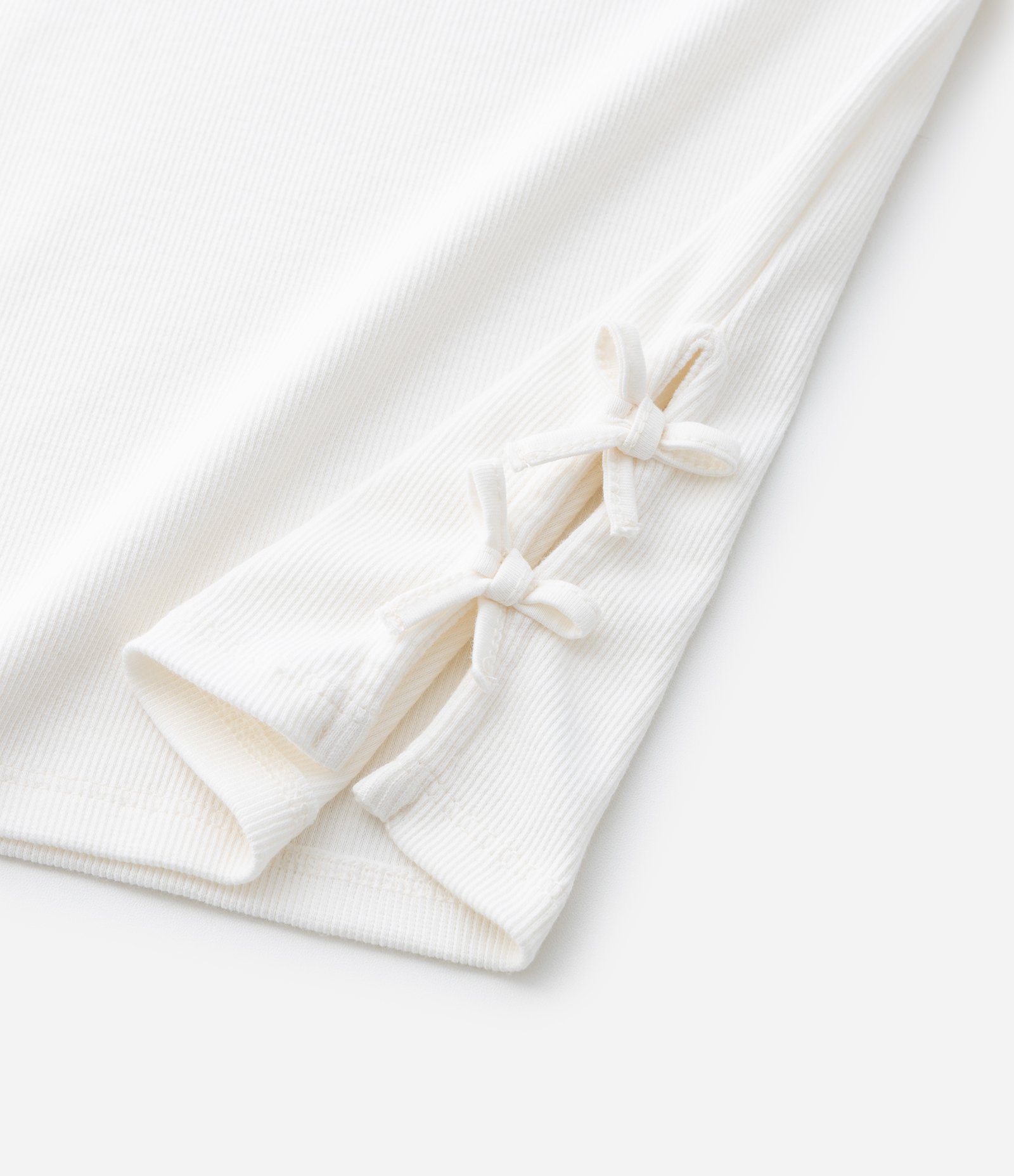 Blusa Slim Infantil com Abertura e Laços Laterais - Tam 7 a 14 Anos Branco 6