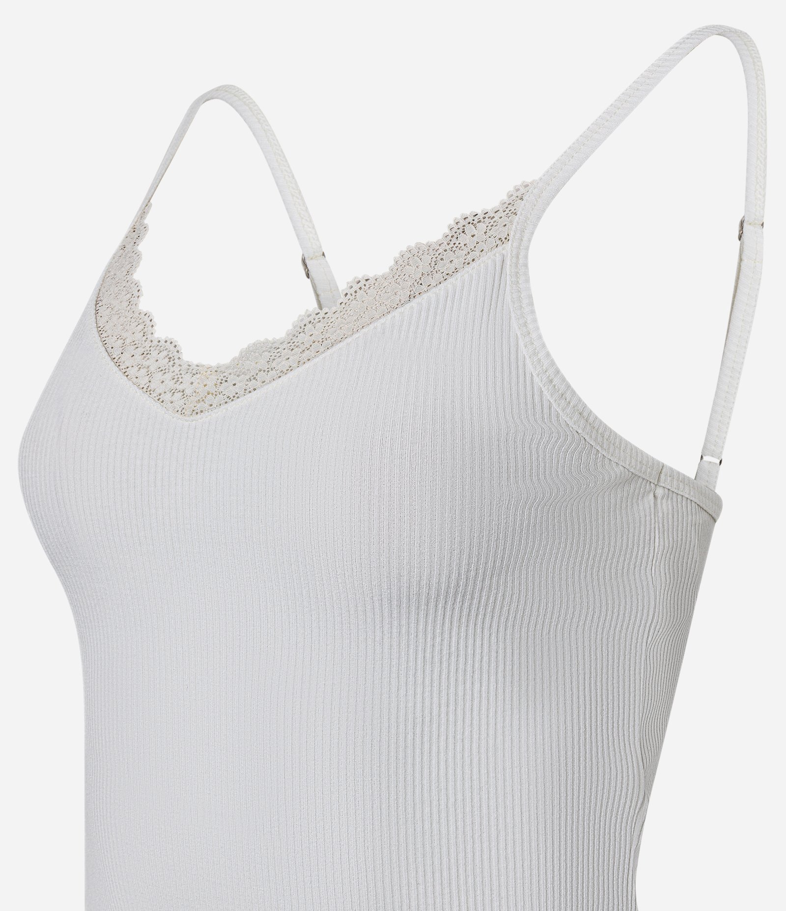 Pijama Short Doll em Viscose com Rendinha e Short com Estampa de Coração Branco 3