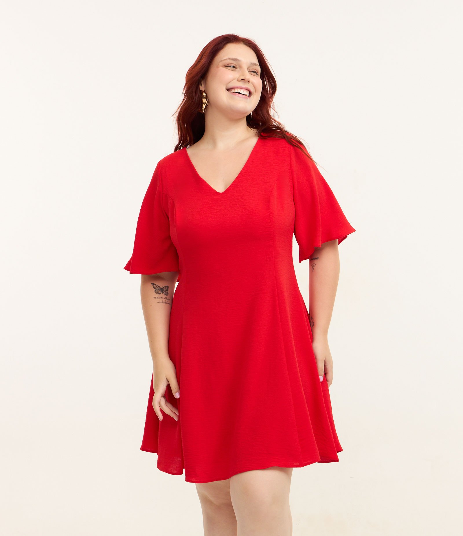 Vestido Curto em Crepe com Decote V Curve & Plus Size Vermelho 2
