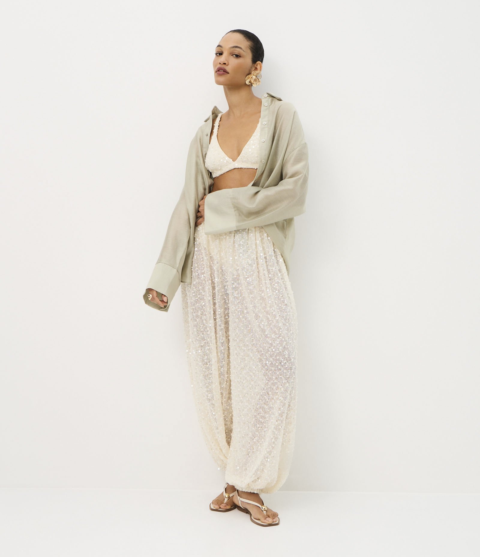 Calça Aladim Balloon Cintura Alta em Tricô com Paetês Bege 1