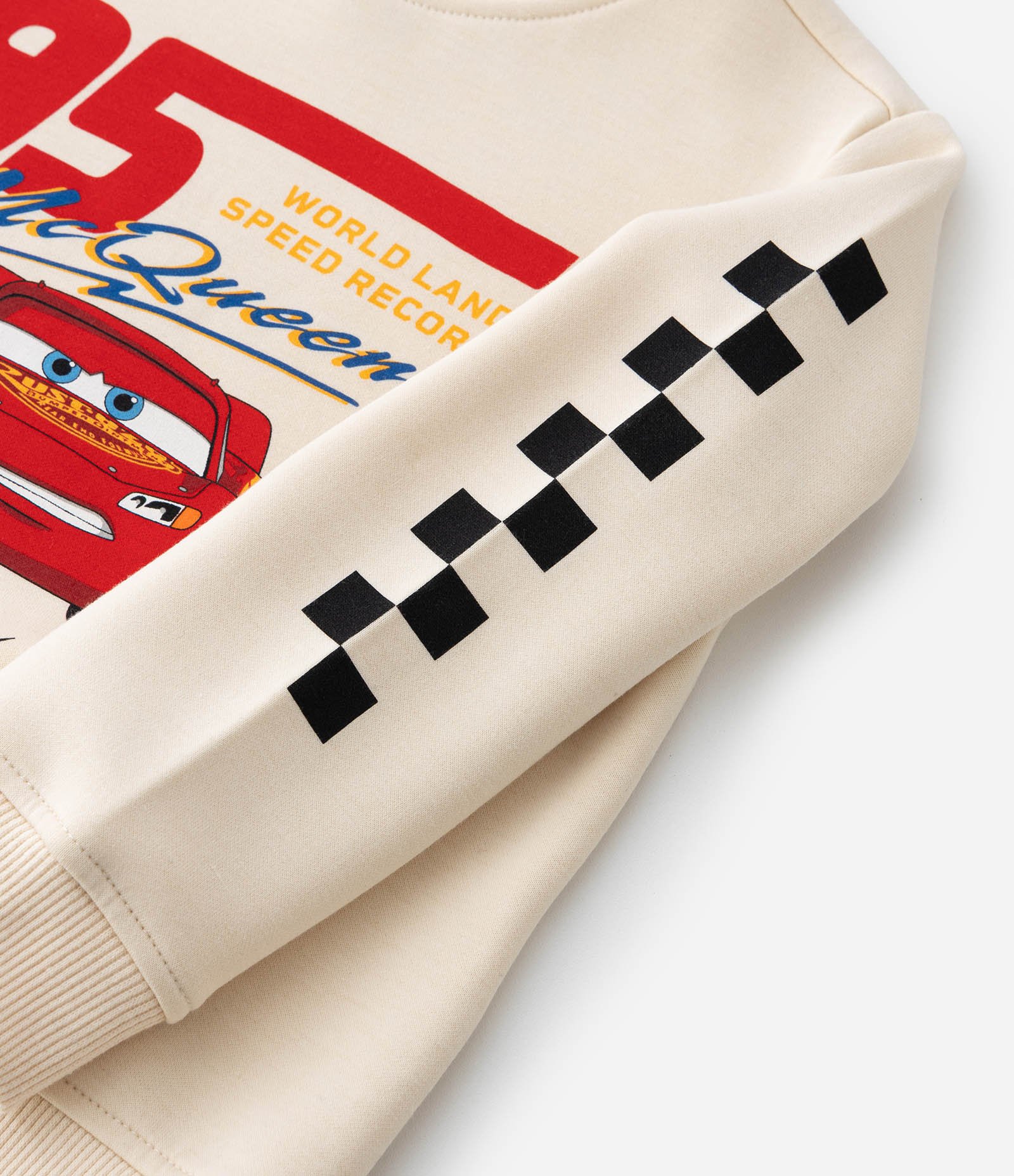 Conjunto Infantil Esportivo com Estampa Relâmpago McQueen – Tam 2 a 6 Anos Off White/Preto 11