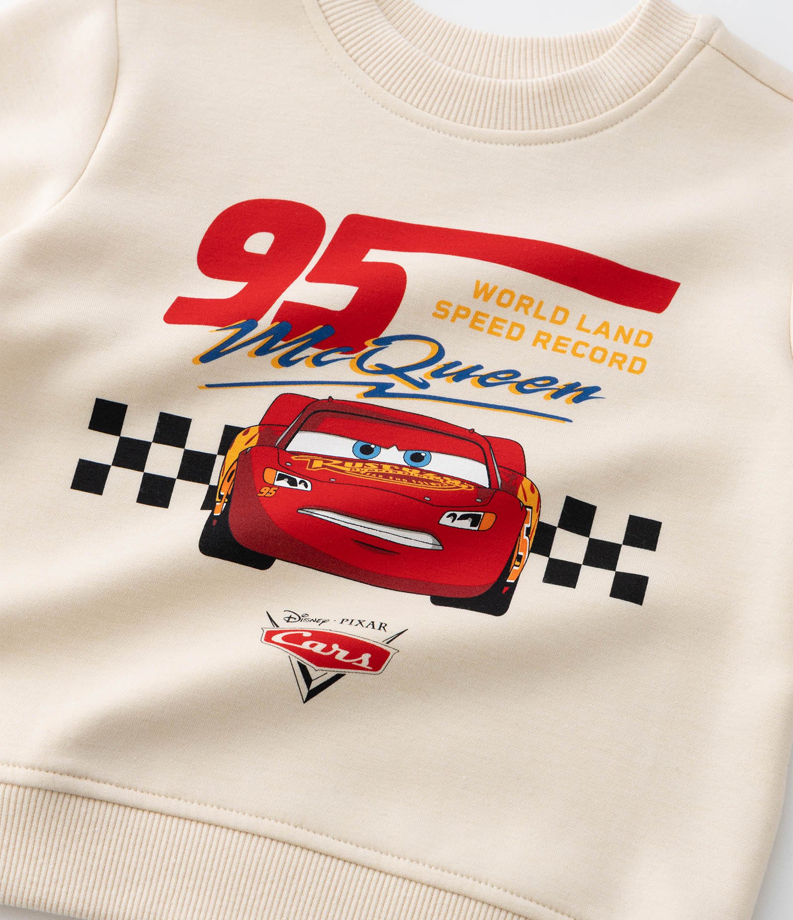 Conjunto Infantil Esportivo com Estampa Relâmpago McQueen – Tam 2 a 6 Anos Off White/Preto 12