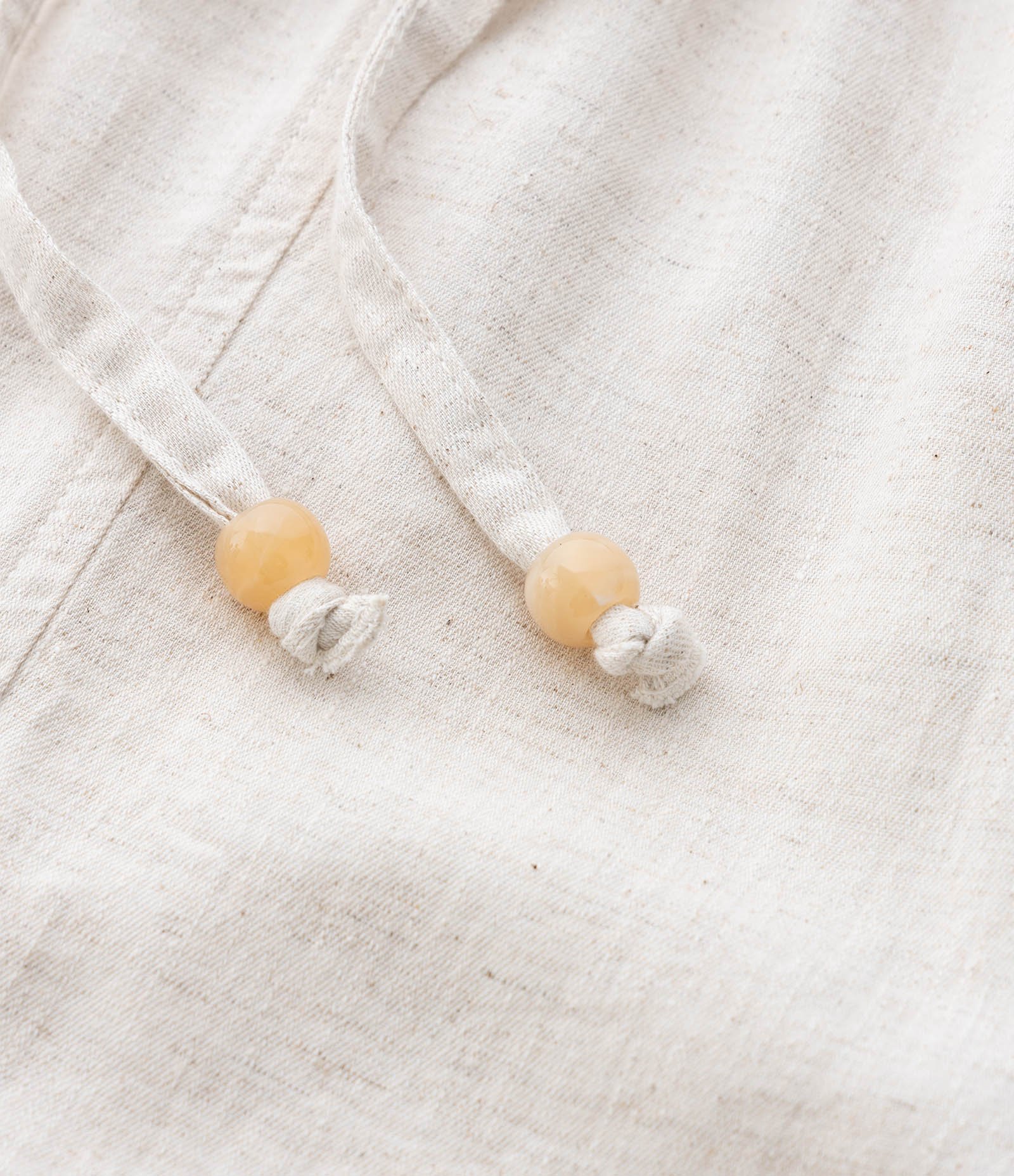 Calça Pantacourt em Sarja com Elástico no Cós e Amarração Curve & Plus Off White 8