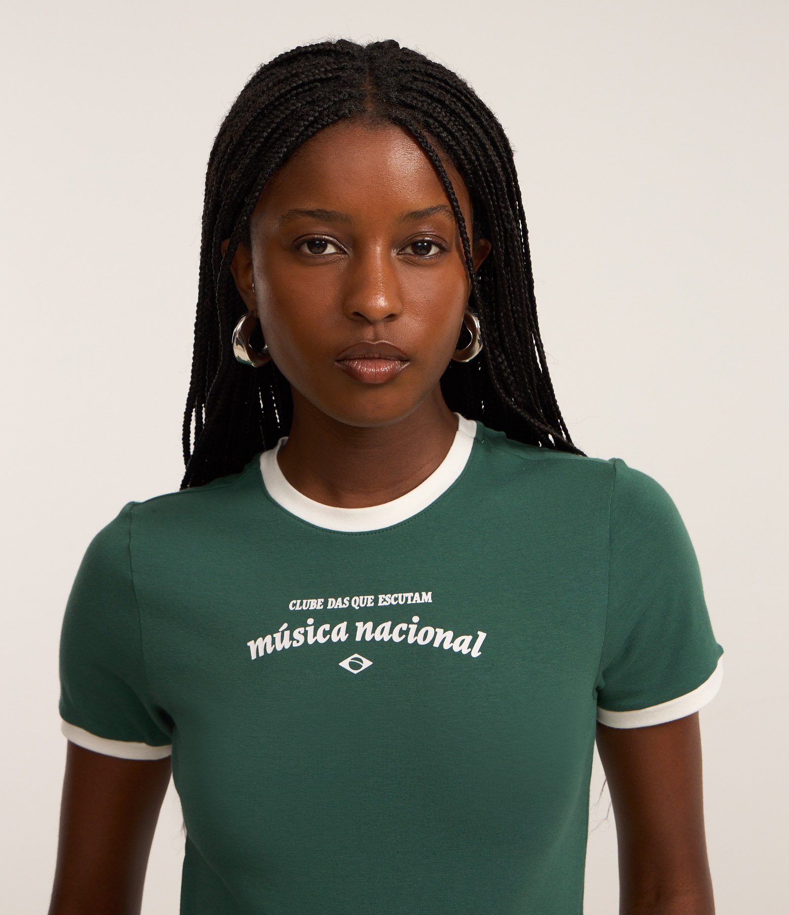 Camiseta New T-Shirt em Algodão com Estampa Clube Música Nacional Verde 3